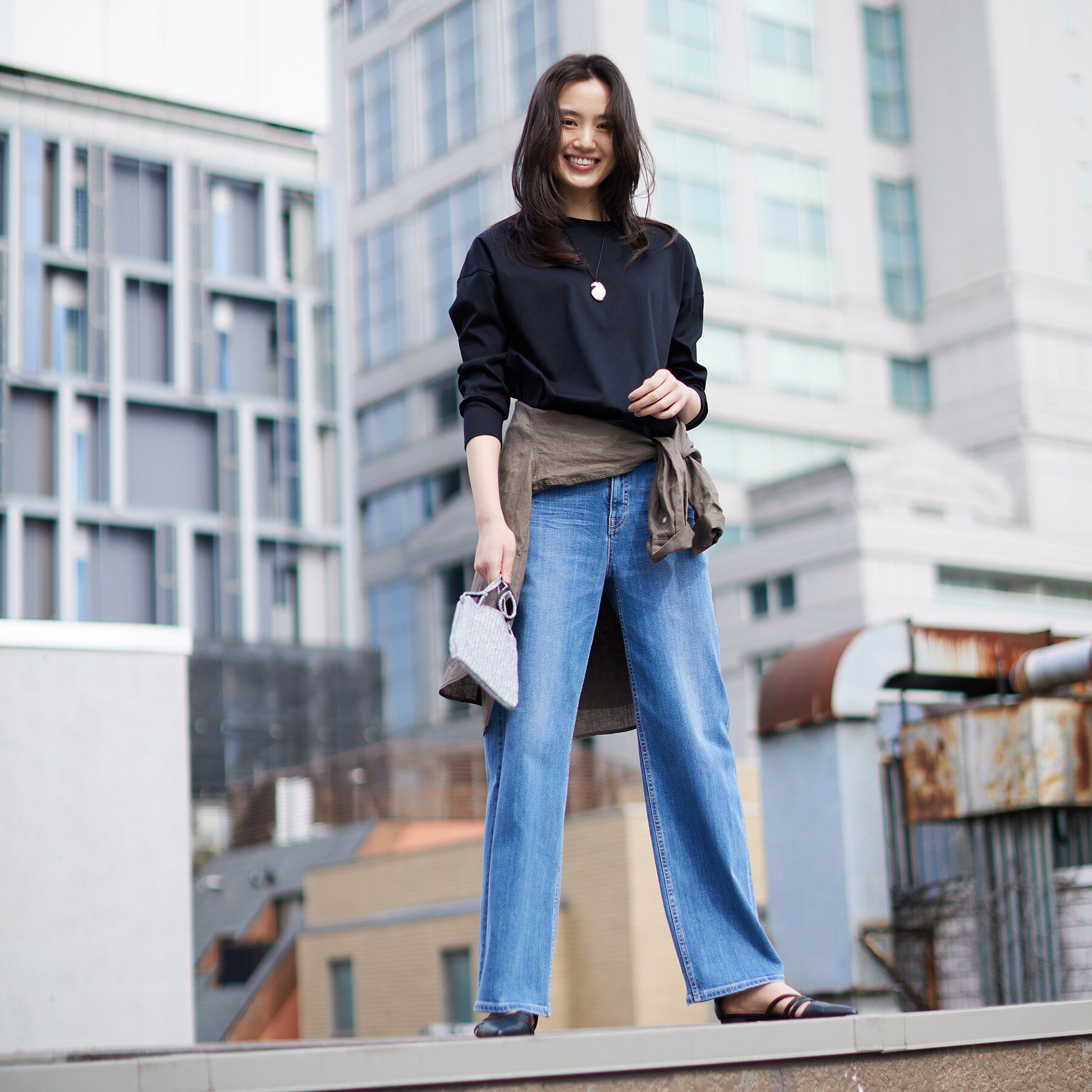 INDIVI「【褒められデニム】ワイドストレート デニムパンツ」|デニム|