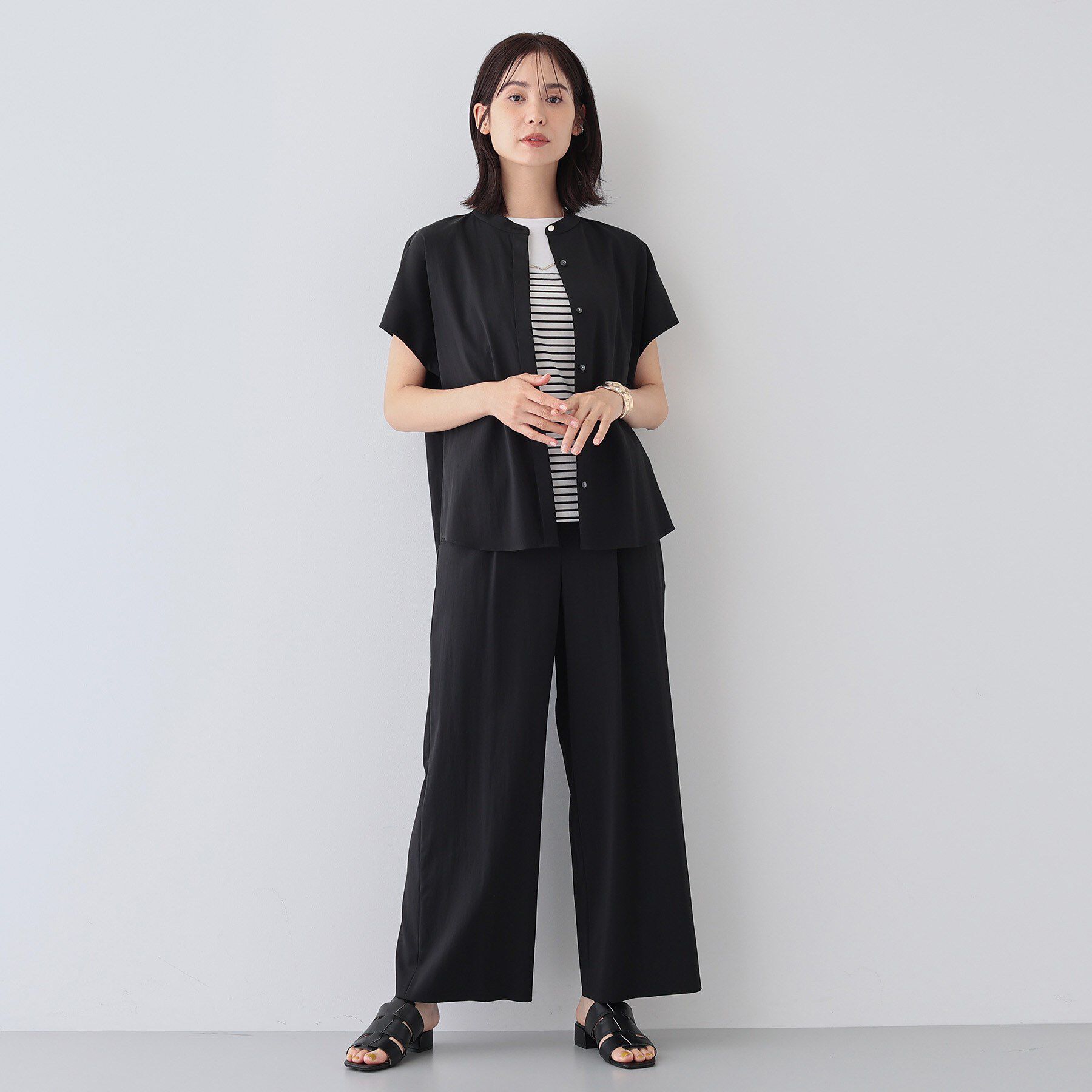 INDIVI「【洗える／SETUP可能/UVケア/接触冷感/日本製】バンドカラー半袖ブラウス」|シャツ・ブラウス|