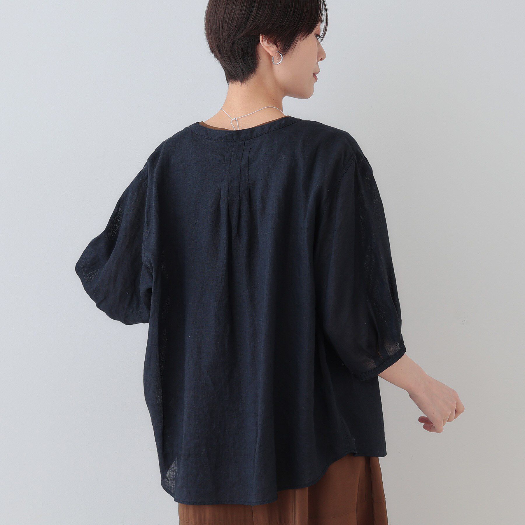 INDIVI「【毎年人気！／フレンチリネン】5分袖バンドカラーブラウス」|シャツ・ブラウス|