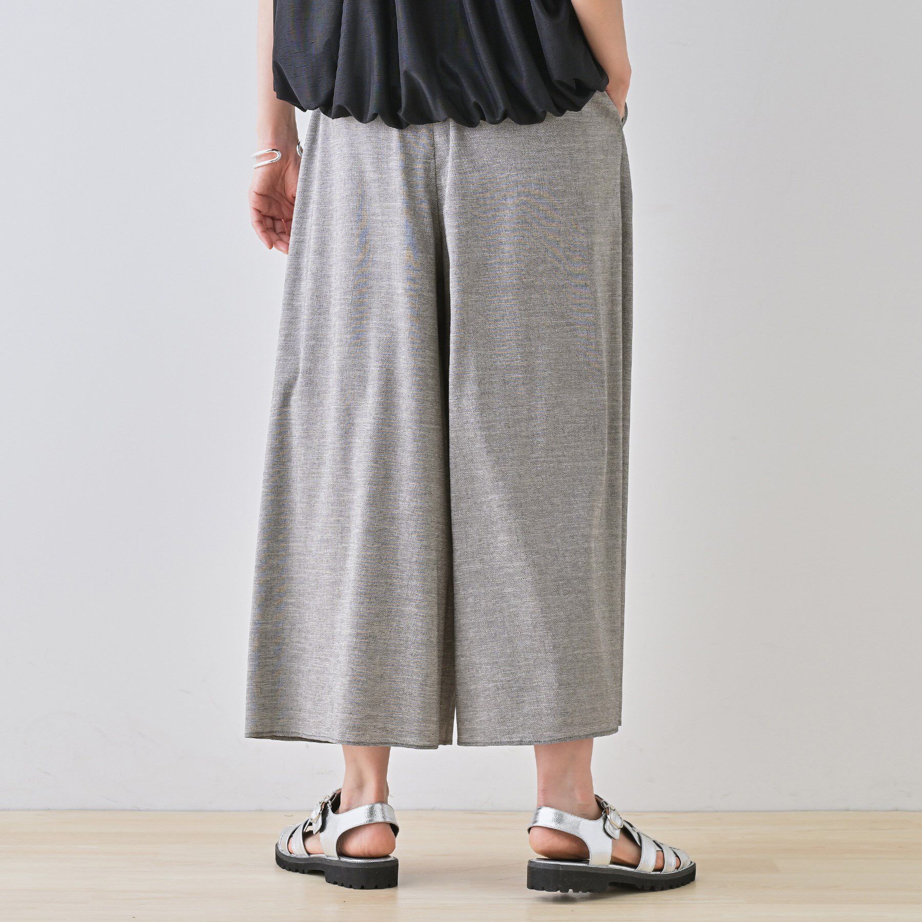 INDIVI「【洗える／清涼感◎】ワイドフレアパンツ／スカーチョ」|その他|