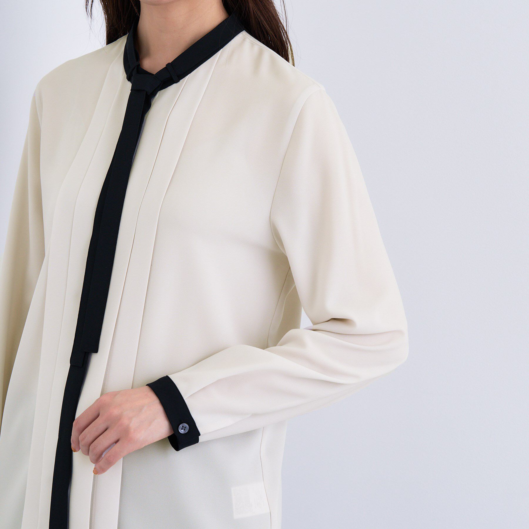 INDIVI「【きれいめ／オフィス／セレモニー】2WAYリボンタイブラウス」|シャツ・ブラウス|