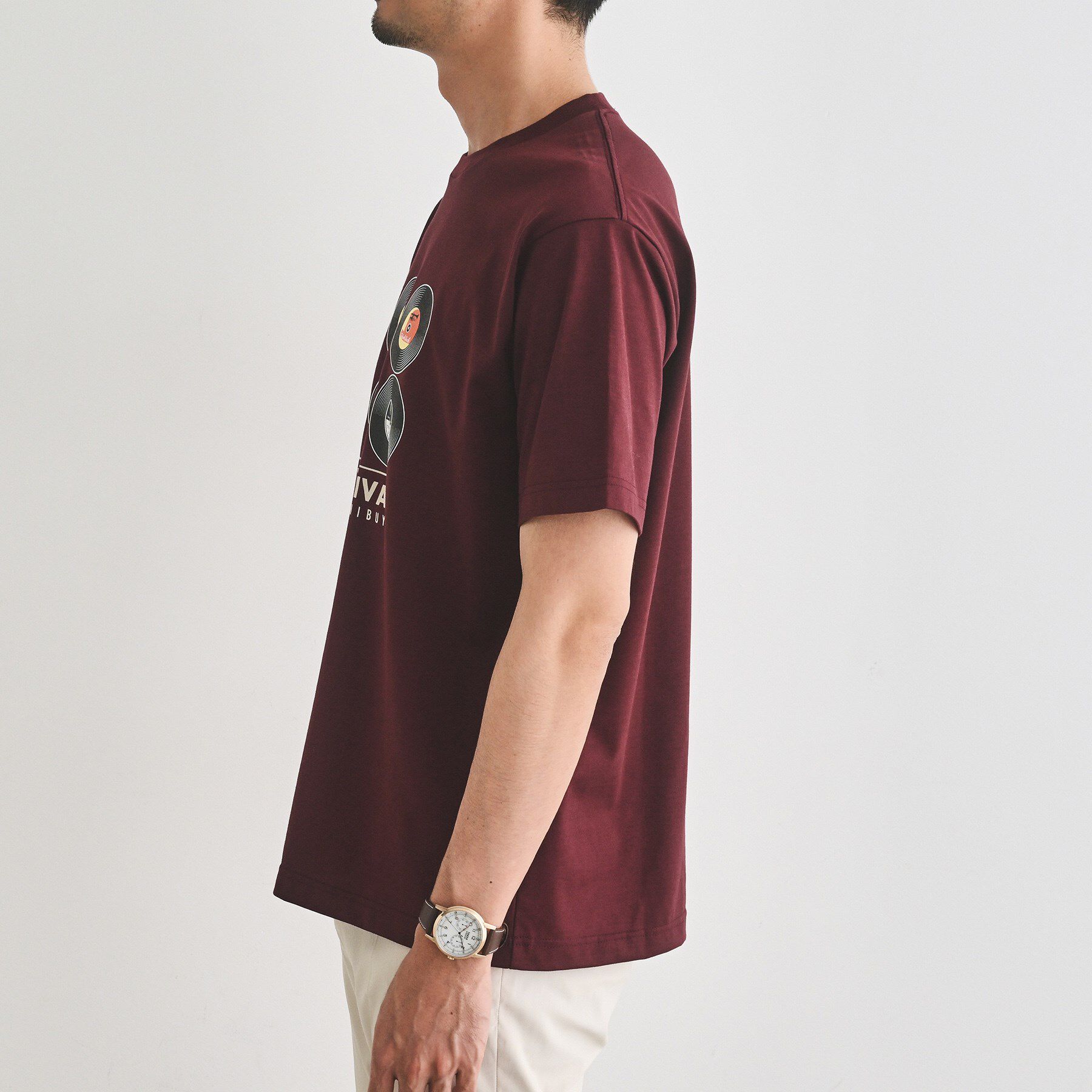 TAKEO KIKUCHI「レコードプリント 天竺 Tシャツ」|Tシャツ・カットソー|