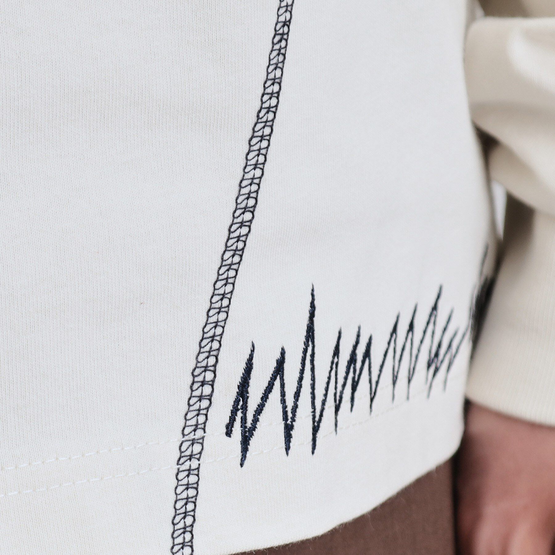 tk.TAKEO KIKUCHI「デザインステッチTシャツ」|Tシャツ・カットソー|