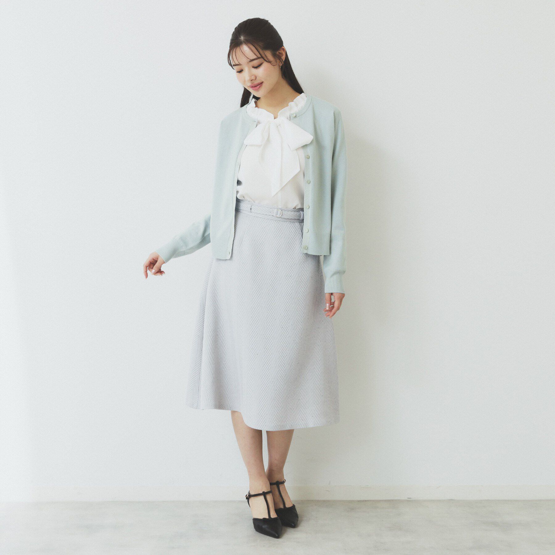 index「ラメトリムカーディガン【洗濯機洗い可】」|カーディガン|