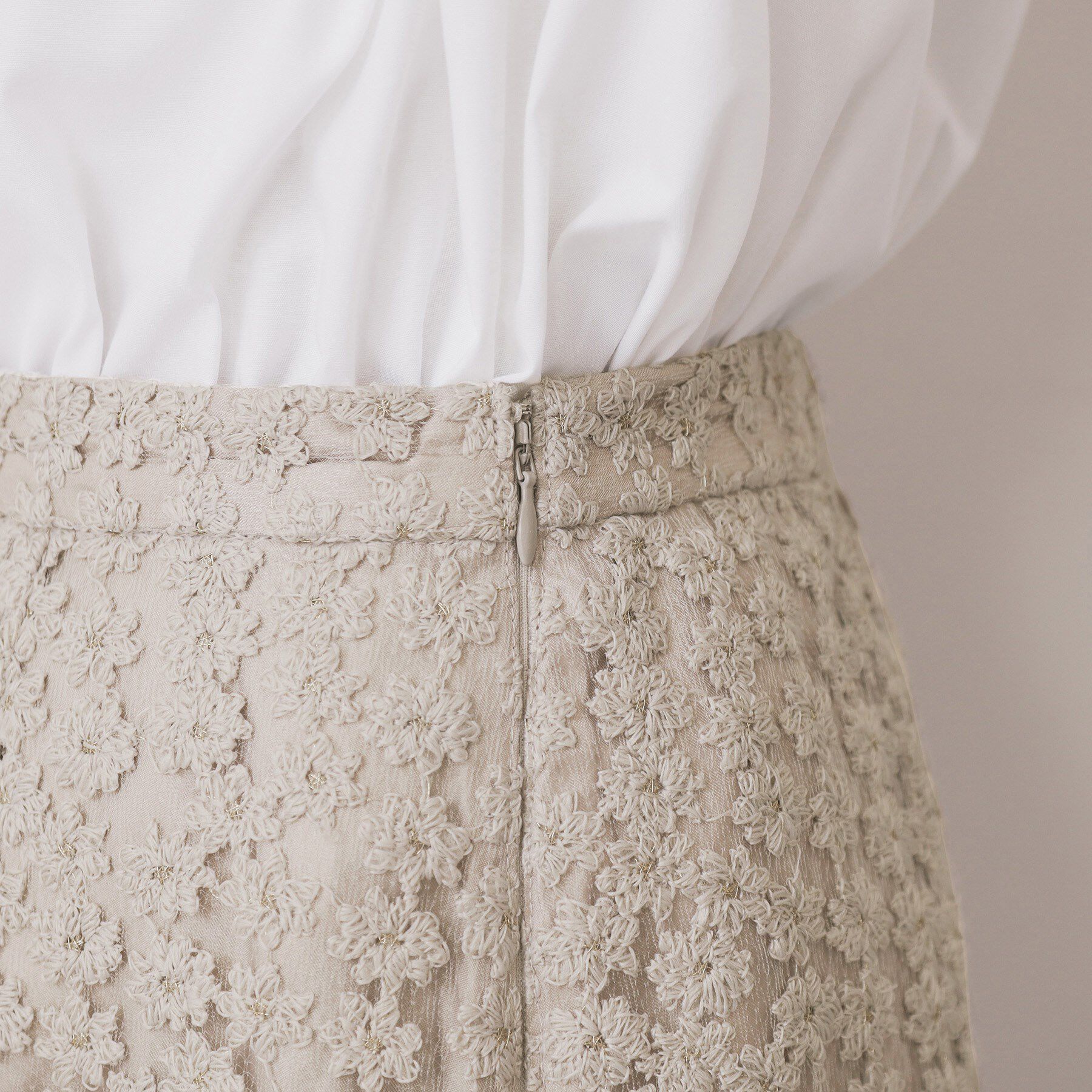 index「小花刺繍チュールマーメイドスカート【洗濯機OK/抗ピル】」|スカート|