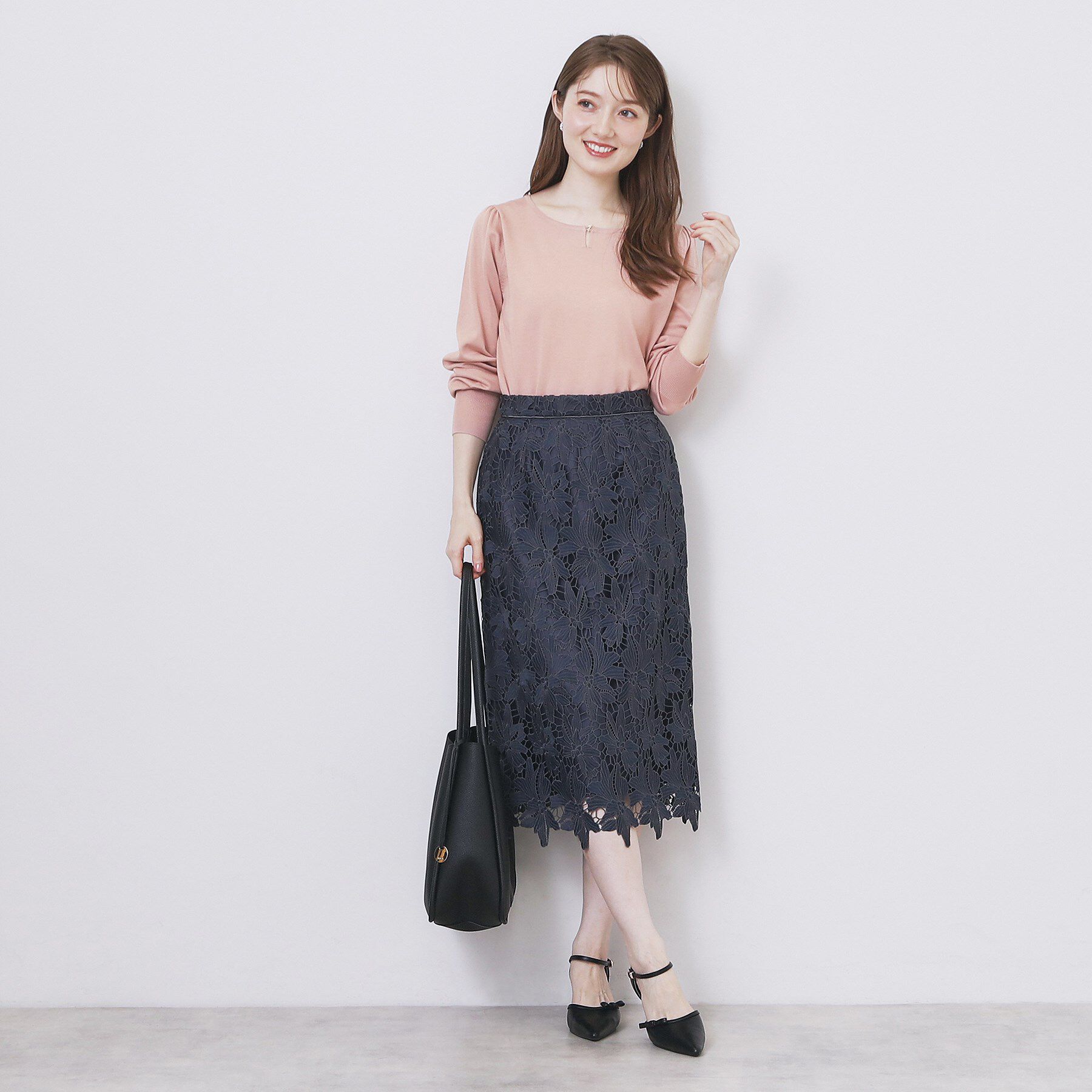 index「パール調パーツ付きクルーネックニット【洗濯機OK】《8col/XS～3L》」|ニット・セーター|