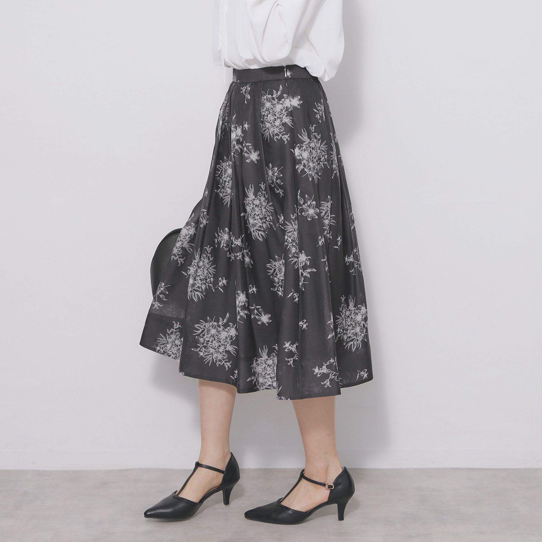 index「オーガンジーフラワーフレアスカート【洗濯機OK/イージーアイロン】」|スカート|