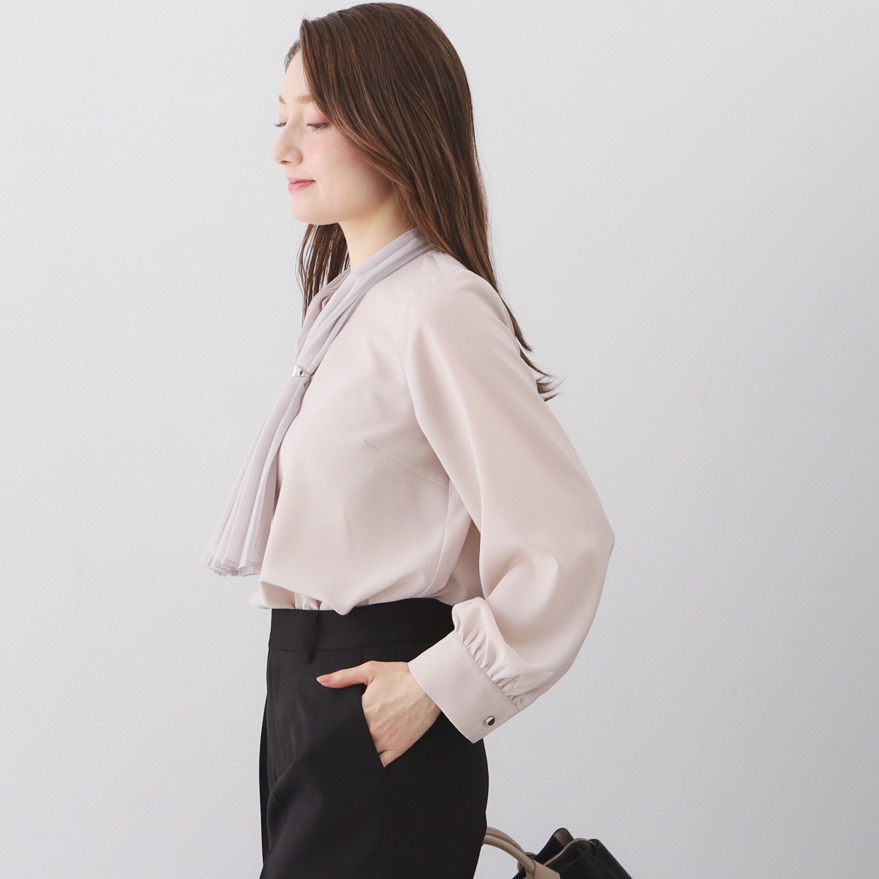 index「プリーツボウタイジョーゼットブラウス【洗濯機OK/イージーアイロン/防シワ】」|シャツ・ブラウス|