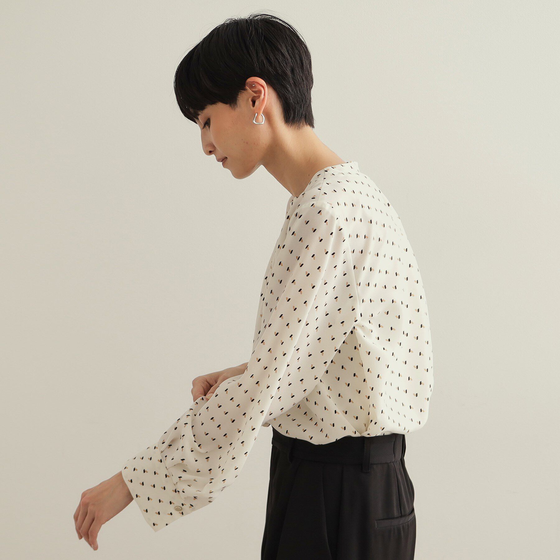 OPAQUE.CLIP「タックジョーゼットブラウス【洗濯機洗い可】」|シャツ・ブラウス|