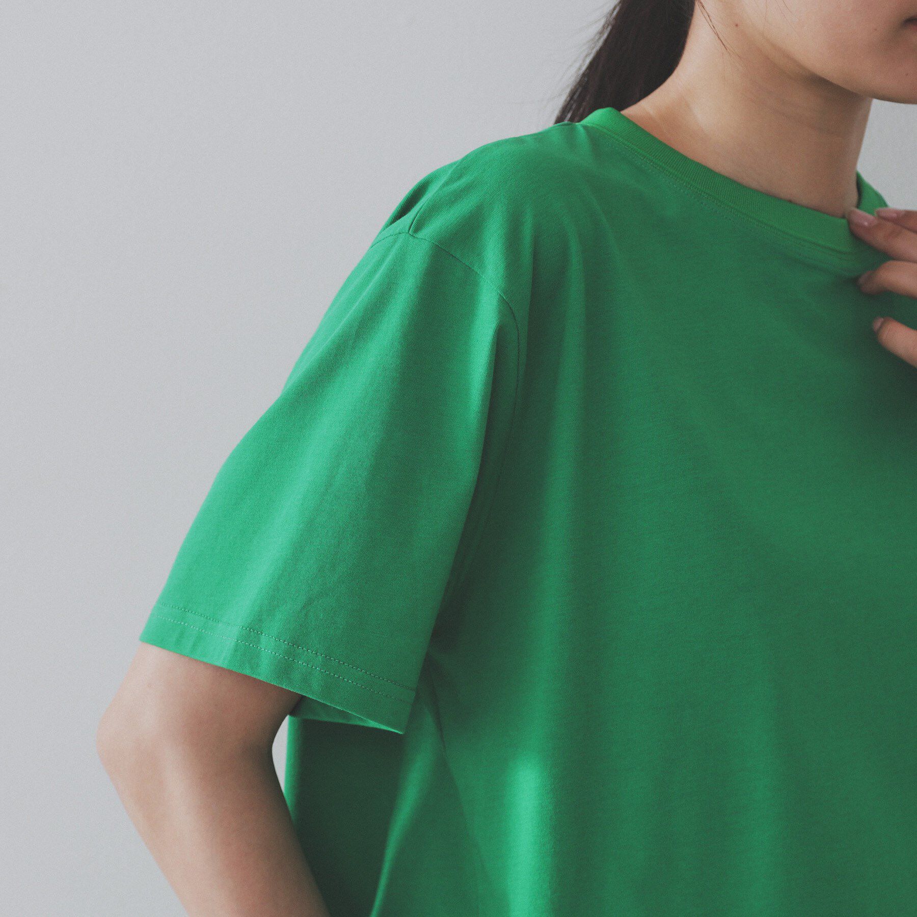 OPAQUE.CLIP「バックフレアショートTシャツ【洗濯機洗い可】」|Tシャツ・カットソー|