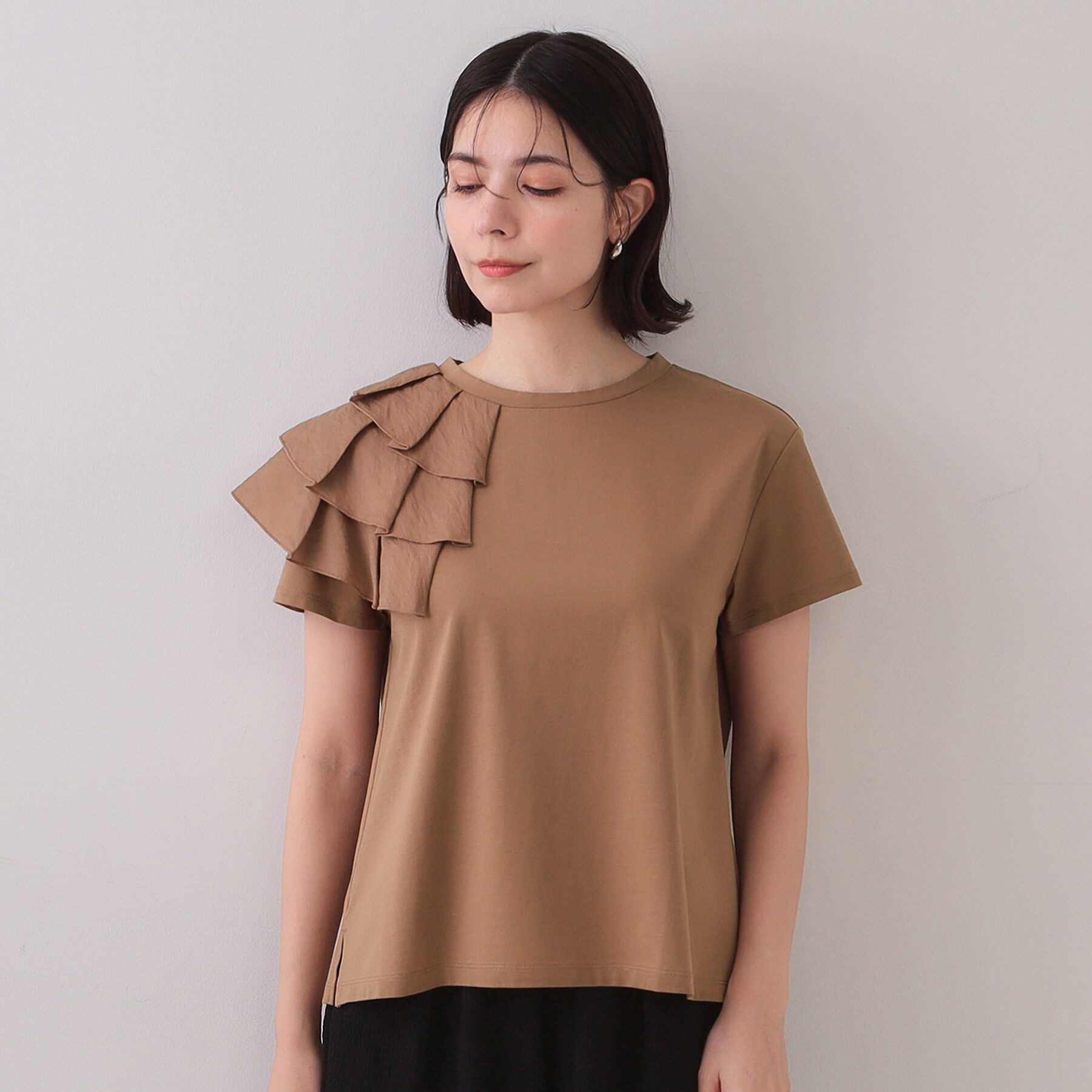 OPAQUE.CLIP「ショルダーフリルドッキングカットソー【UV/接触冷感/洗濯機洗い可】」|Tシャツ・カットソー|