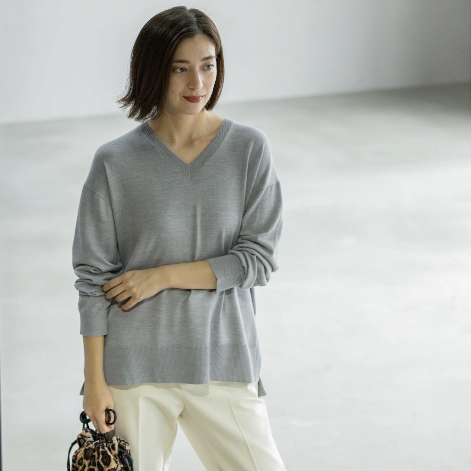 OPAQUE.CLIP「Vネックニット/エクストラファインメリノウール【THEシリーズ/洗濯機OK】」|ニット・セーター|