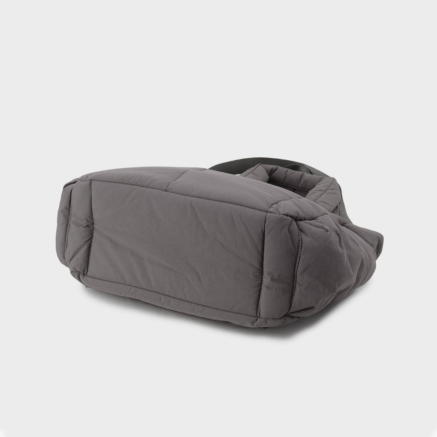 OPAQUE.CLIP「【2WAY/軽量】パフィートラベルビッグトートバッグ」|トートバッグ|