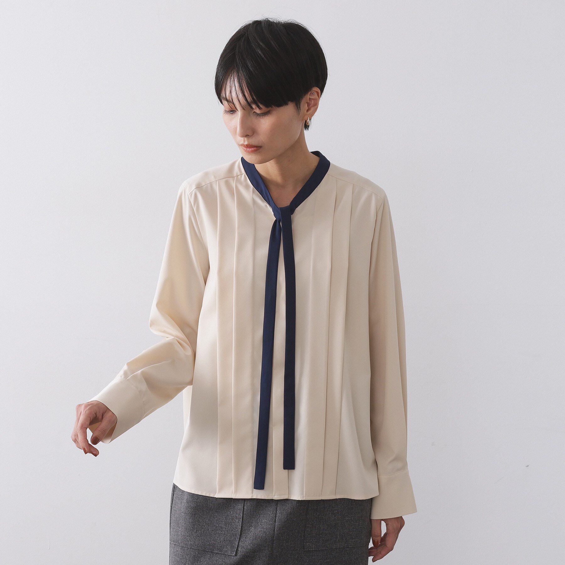 OPAQUE.CLIP「バイカラーボウタイブラウス【洗濯機OK】」|シャツ・ブラウス|