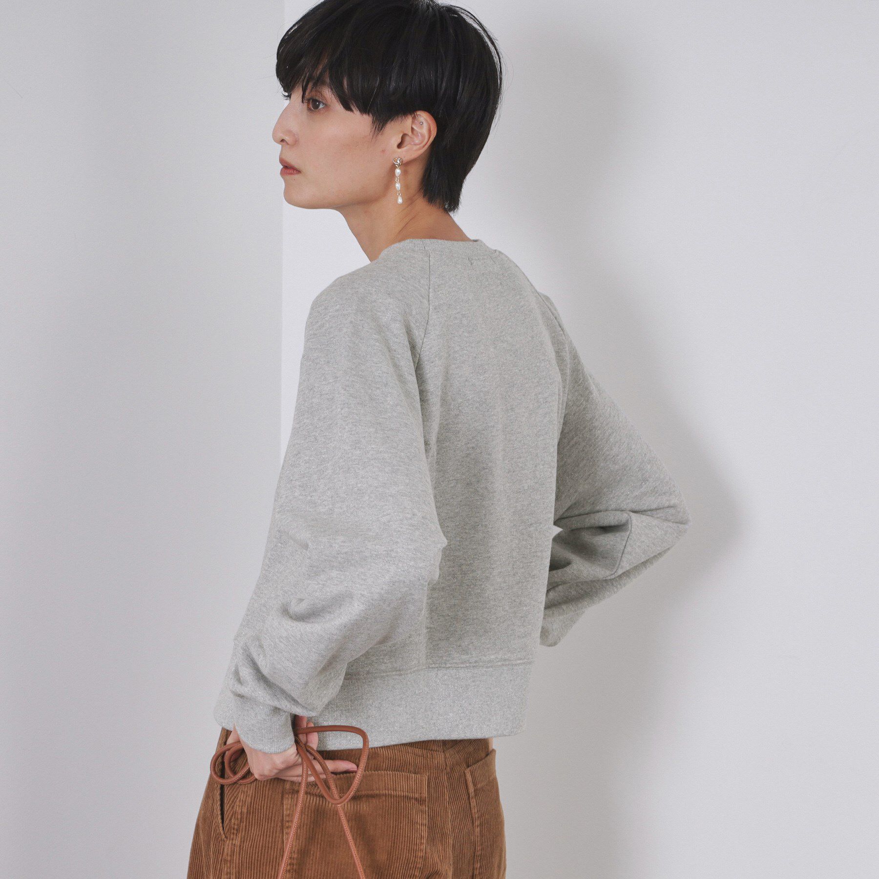 OPAQUE.CLIP「ラメ裏毛ショートプルオーバー【洗濯機OK】」|パーカー|