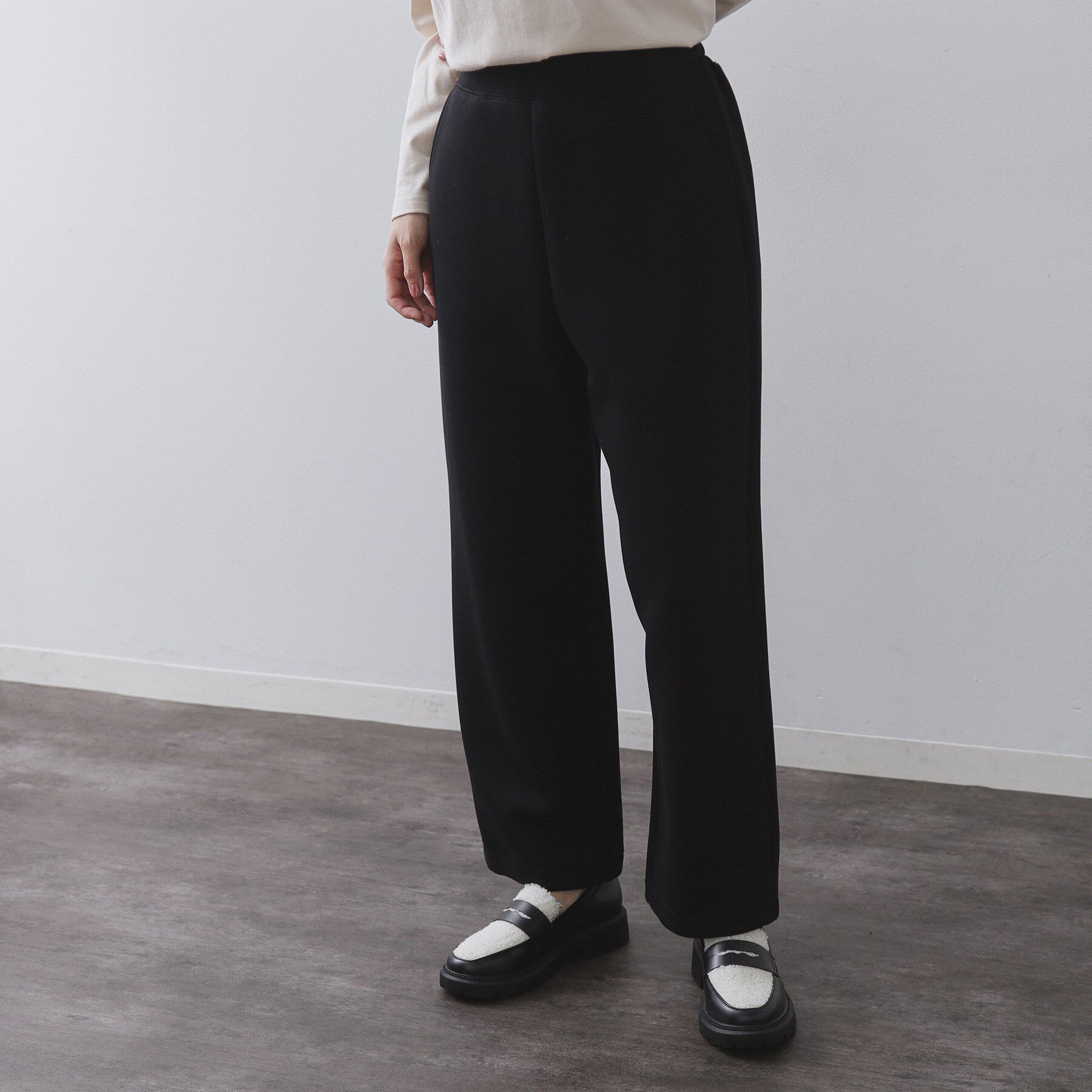 OPAQUE.CLIP「イージーカーブワイドパンツ【洗濯機OK】」|その他|ブラック(019)