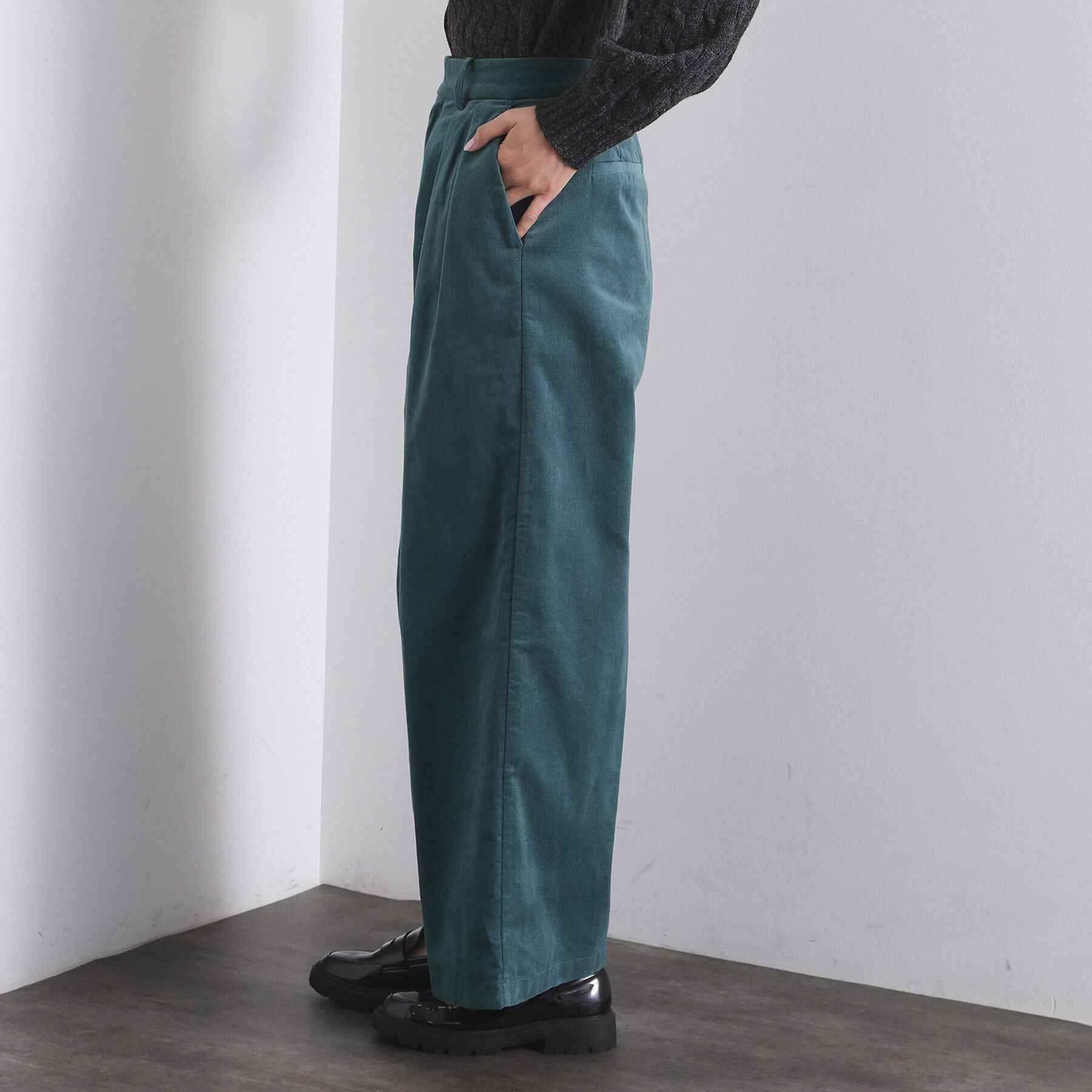 OPAQUE.CLIP「別珍タックワイドパンツ【洗える】」|その他|