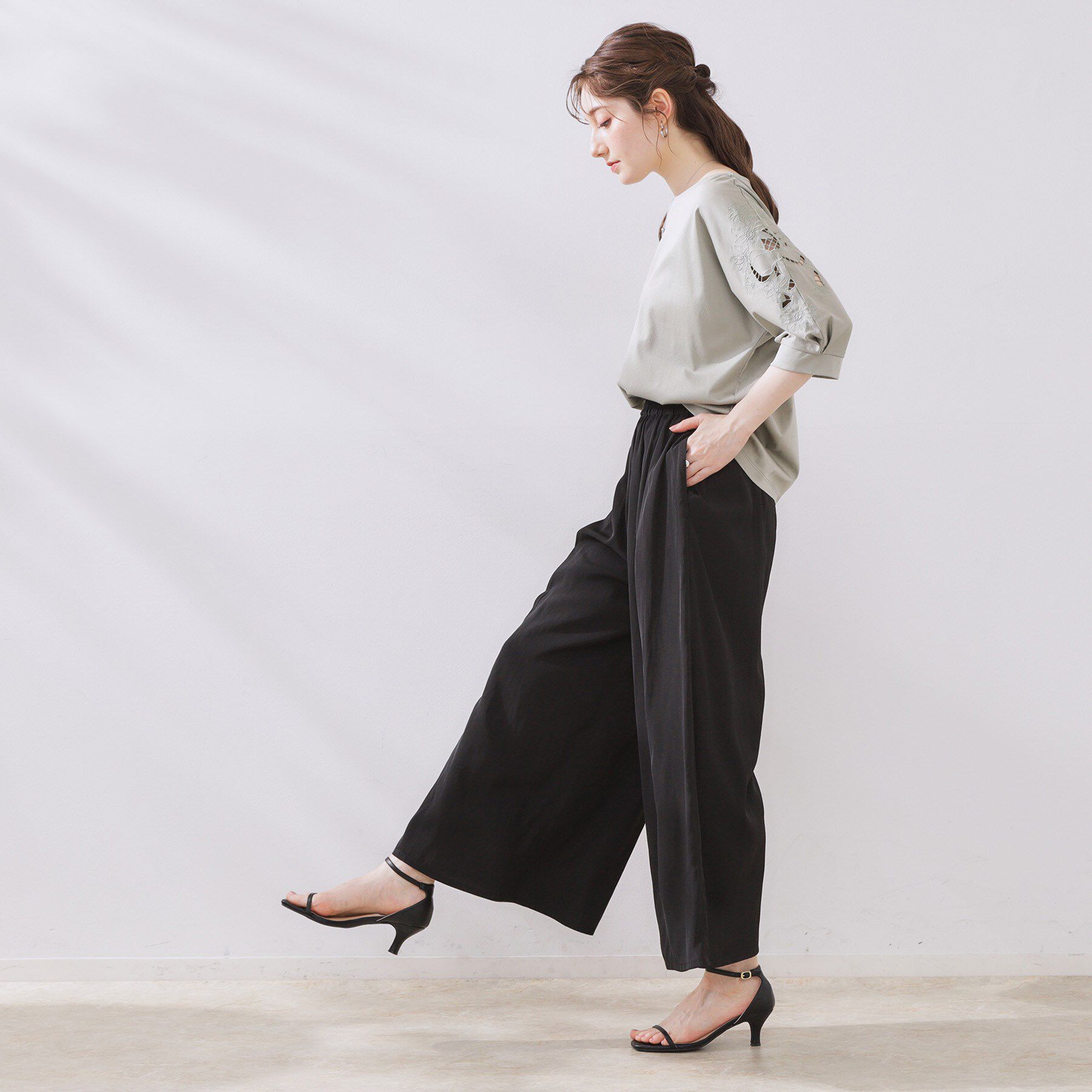 Couture broach「パウダーサテンスカンツ」|その他|