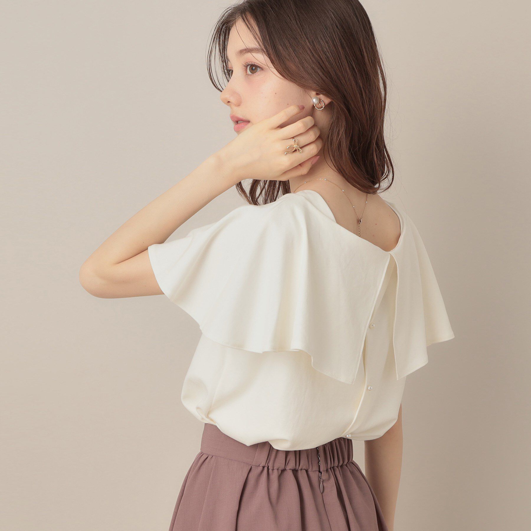 Couture broach「【マシンウォッシャブル・UVケア・接触冷感】2WAYケープデザインカットソー」|Tシャツ・カットソー|