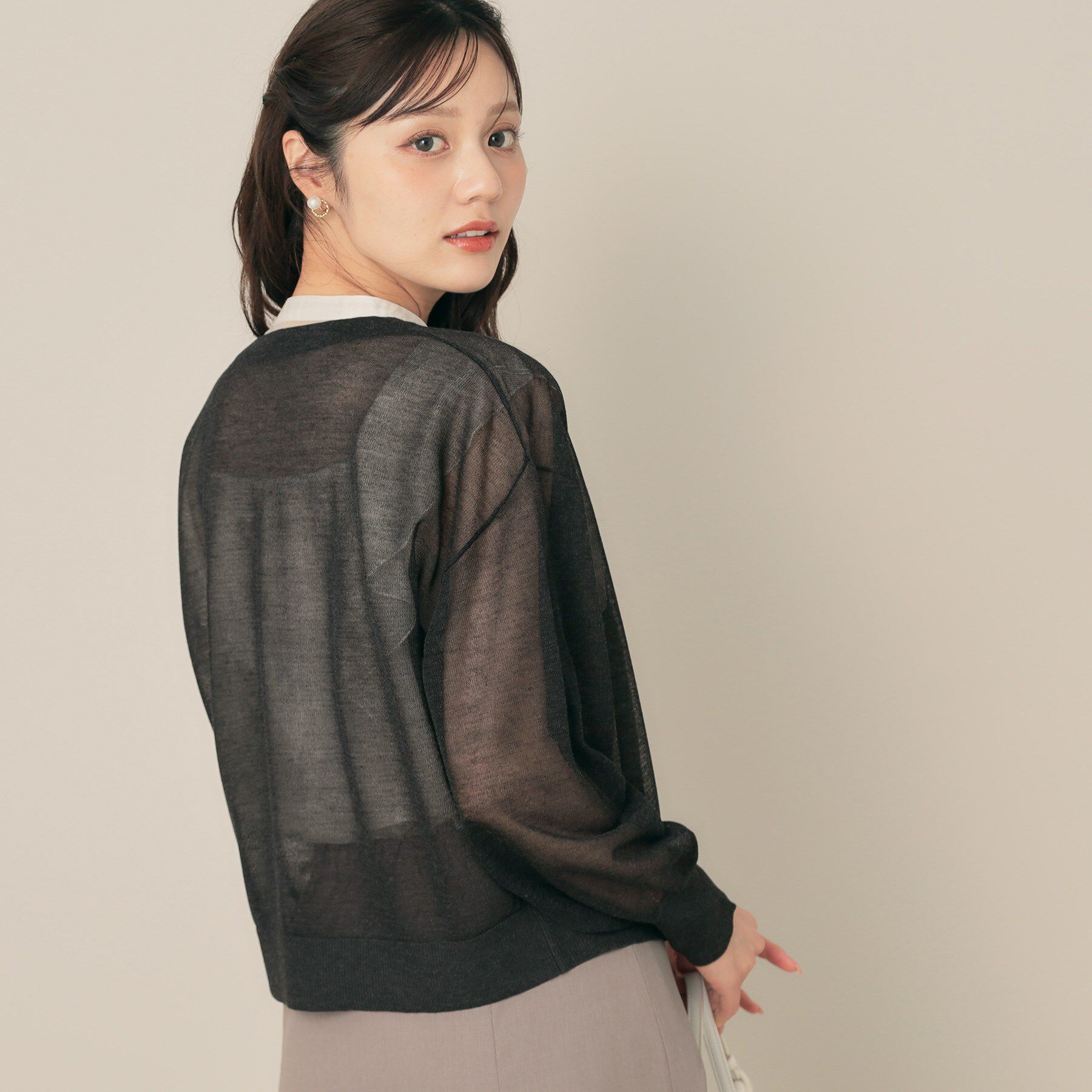 Couture broach「【秋カラー・オシャレな透け感】ダブルパール調シアーカーディガン」|カーディガン|