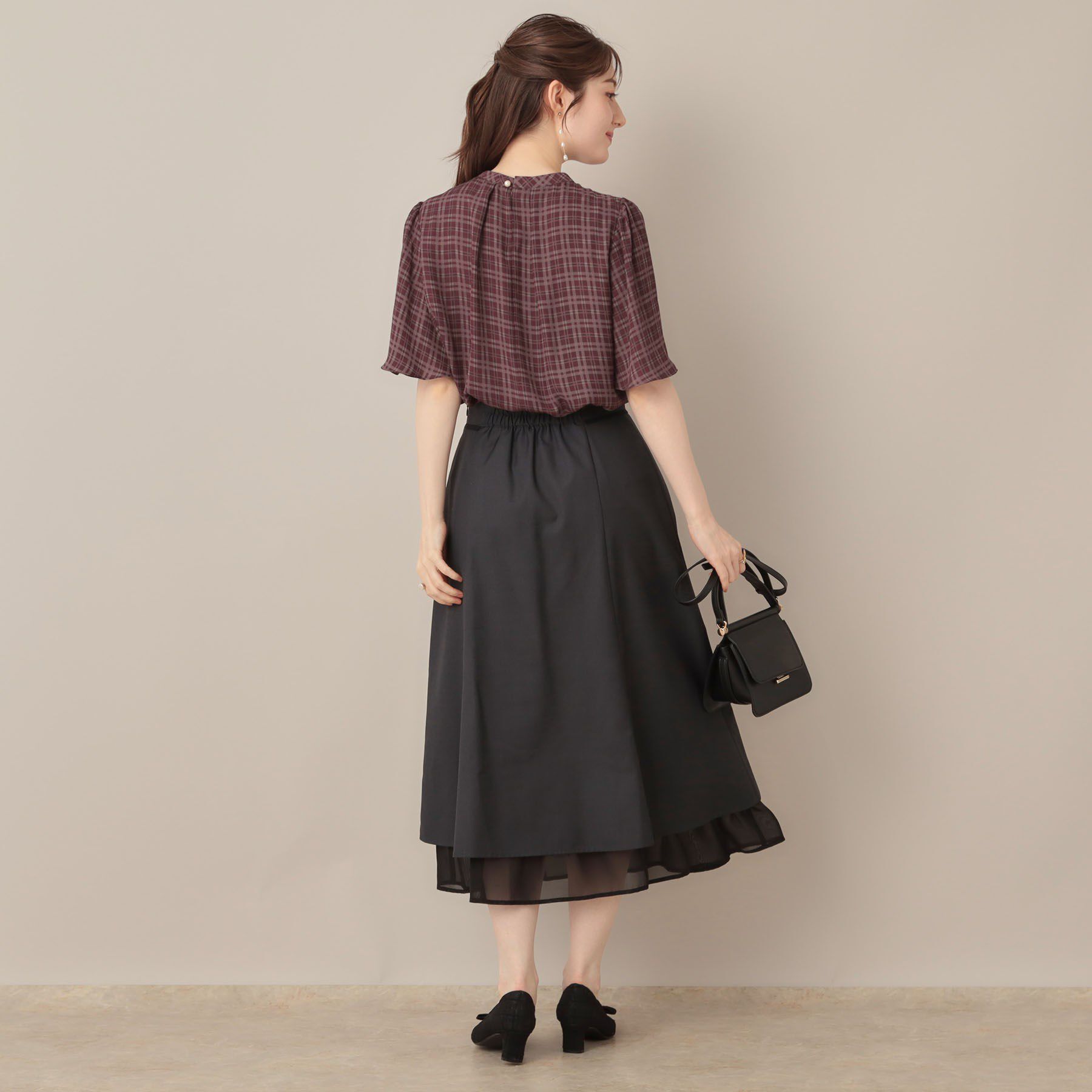 Couture broach「【着映え・5分袖・通勤】パール調タイチェックプリントブラウス」|シャツ・ブラウス|