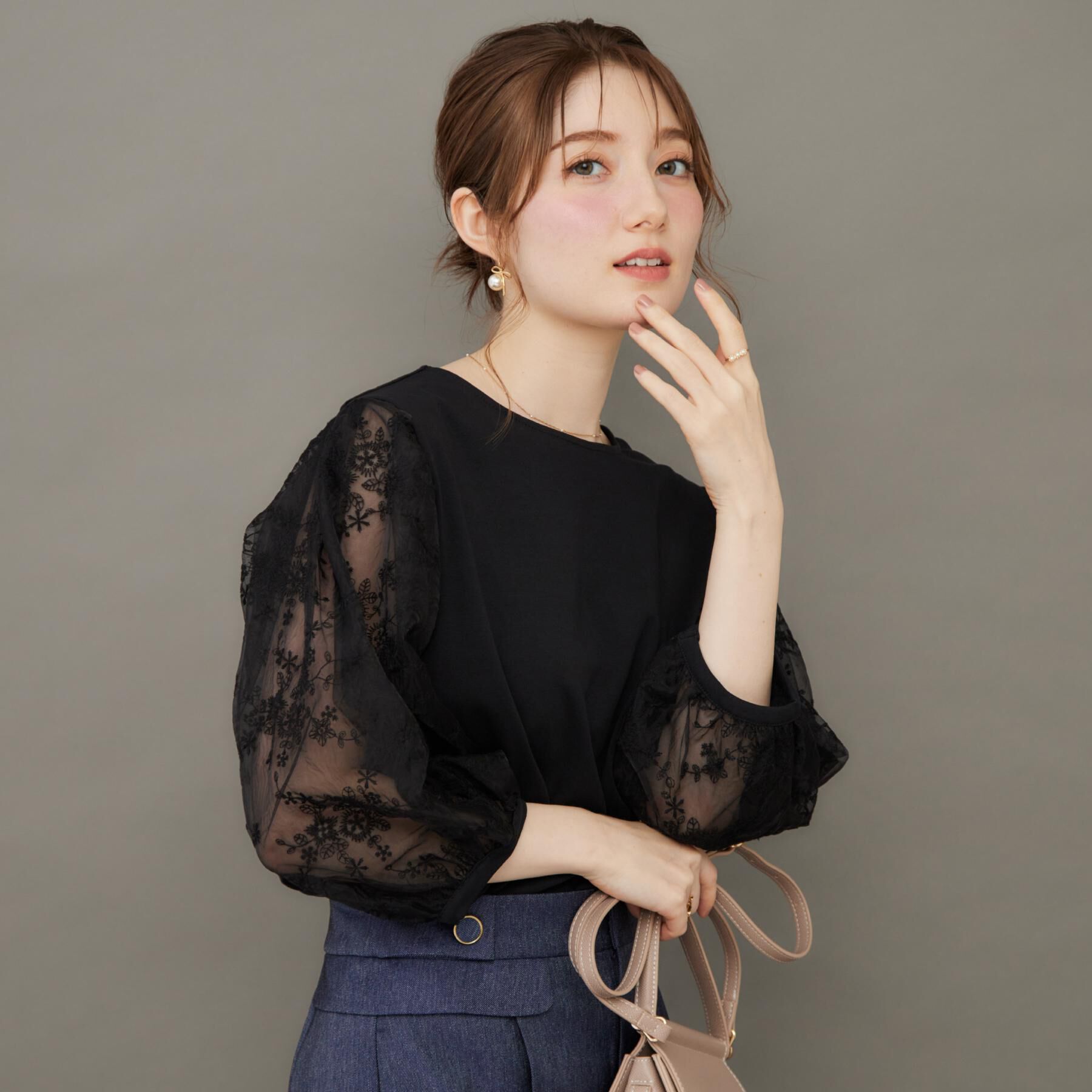 Couture broach「【接触冷感・UVカット・マシンウォッシャブル】袖レースドッキングカットソー」|Tシャツ・カットソー|