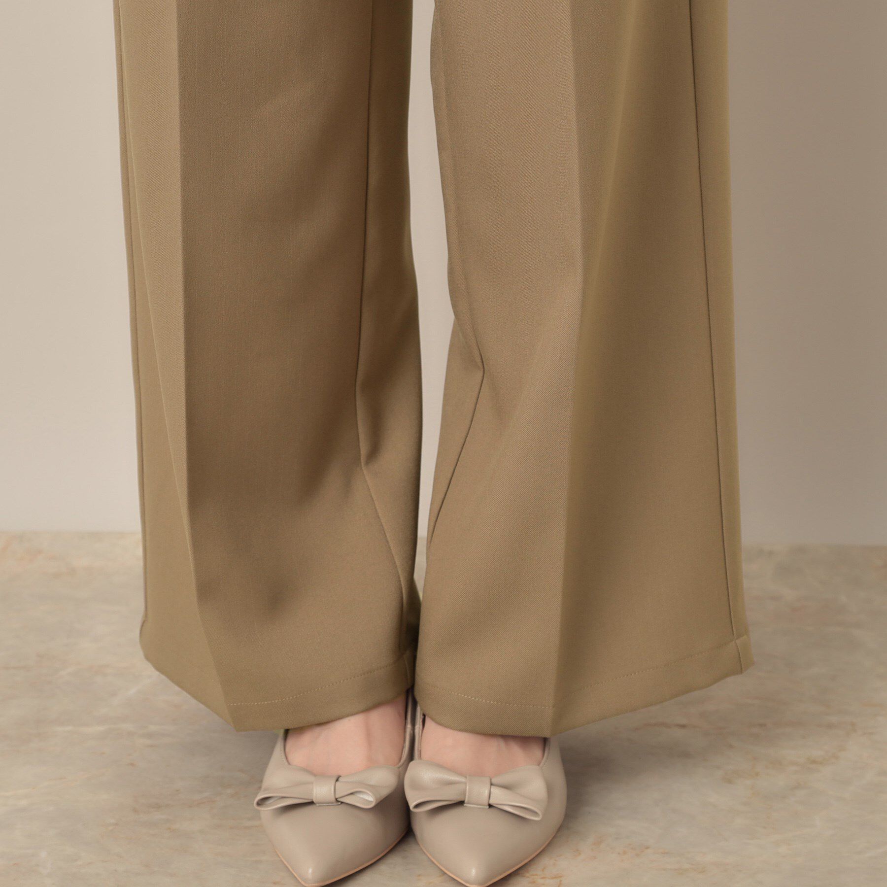 Couture broach「【帯電防止・通勤】ウエストリボン サスペンダー付きワイドパンツ」|その他|