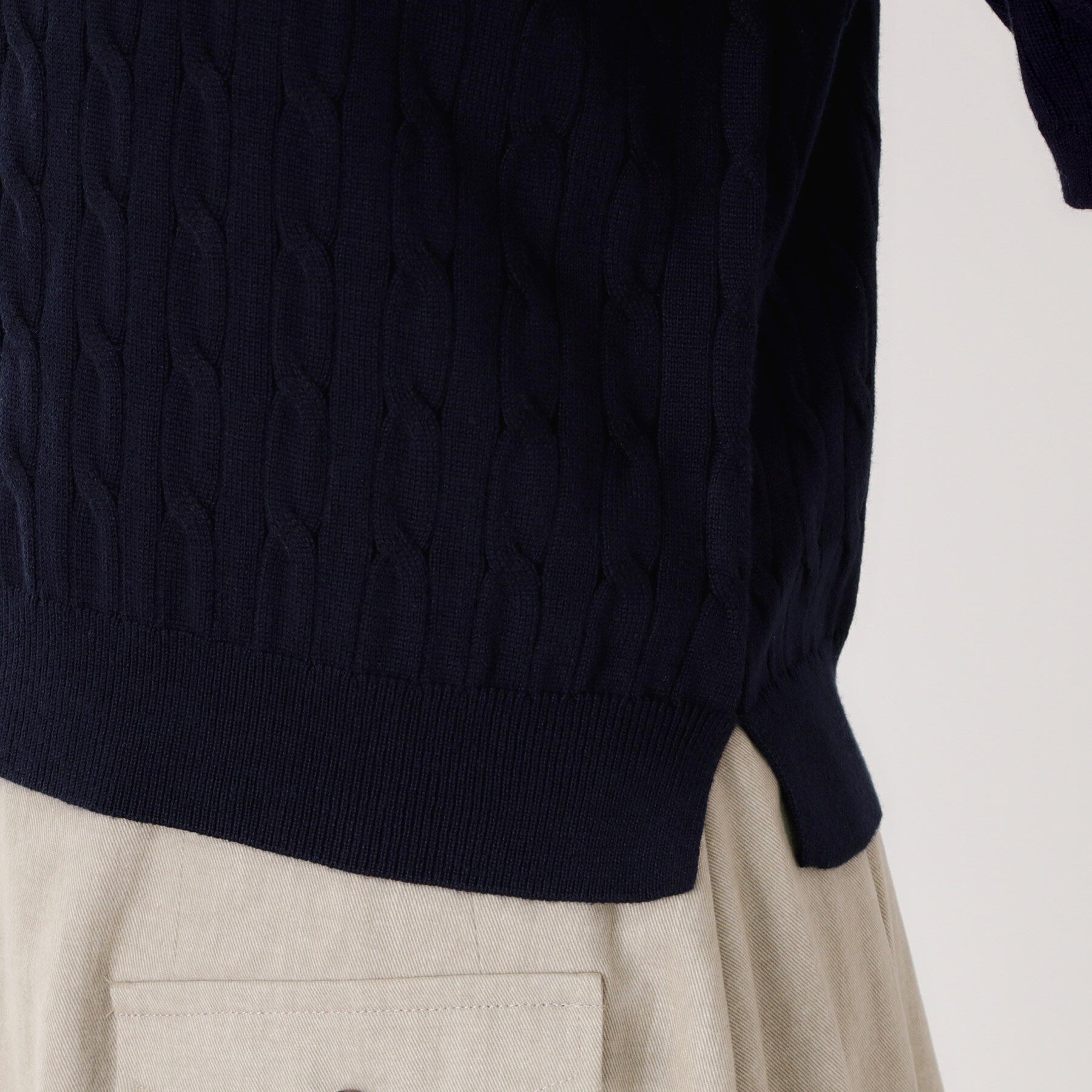 THE SHOP TK「ワンポイント刺繍ケーブル半袖ニット【洗濯機OK】」|ニット・セーター|