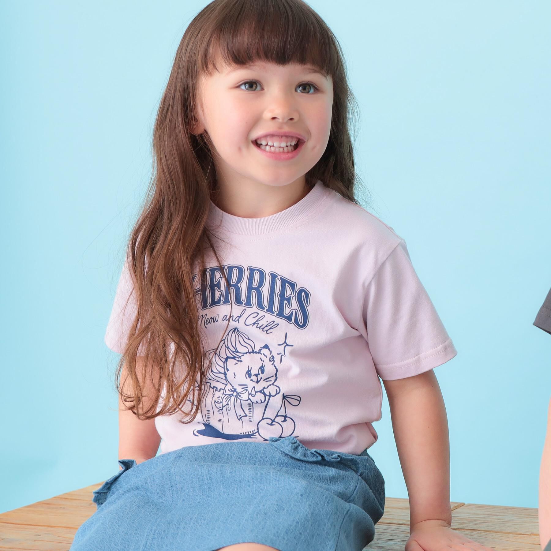 THE SHOP TK「天竺アソート アメカジプリント 半袖Tシャツ ロゴ・キャット・ハンバーガー」|Tシャツ・カットソー|ピンク(471)