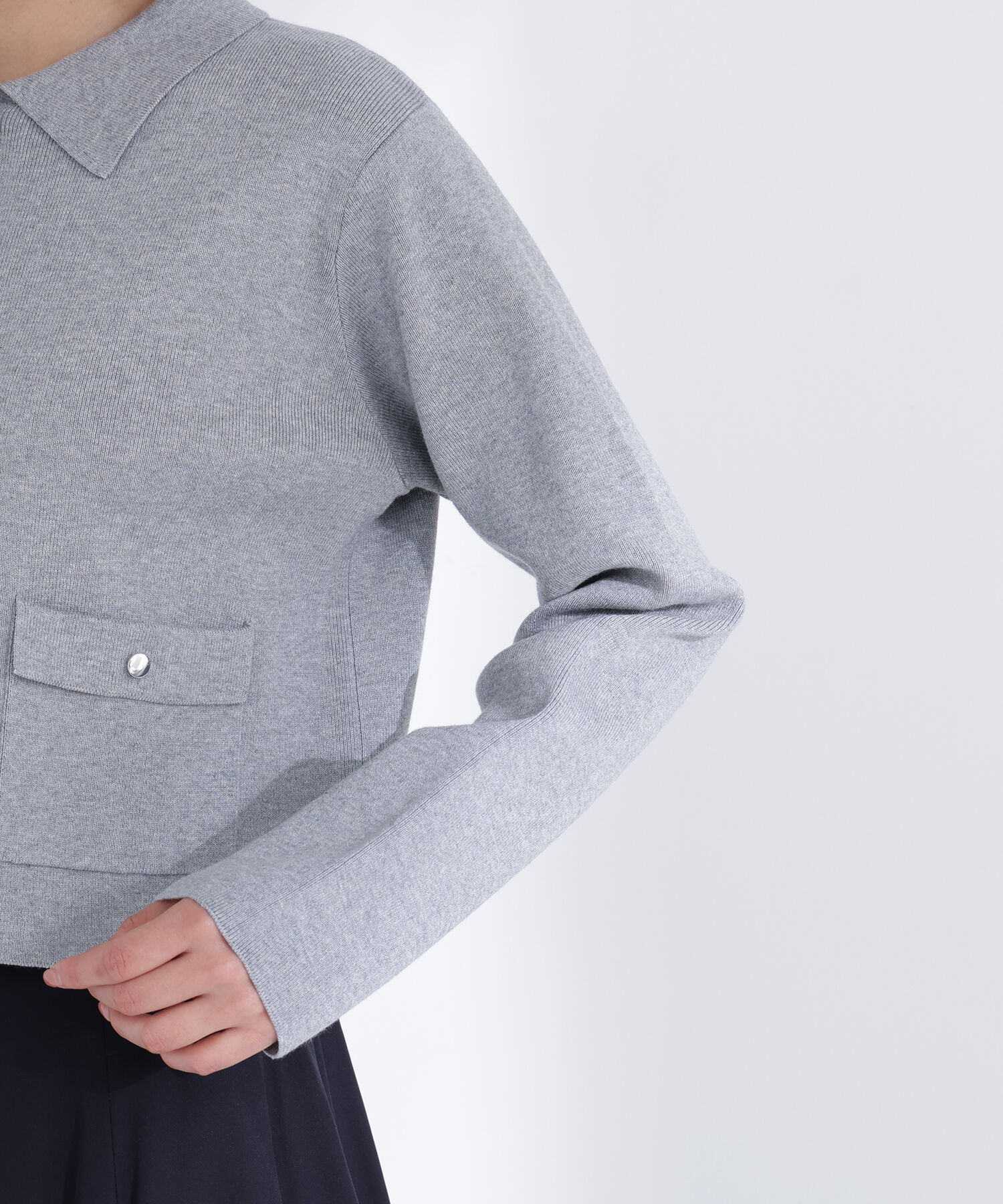  「&ldquo;きちんと見え上手&rdquo;な襟付きニット」|ニット・セーター|