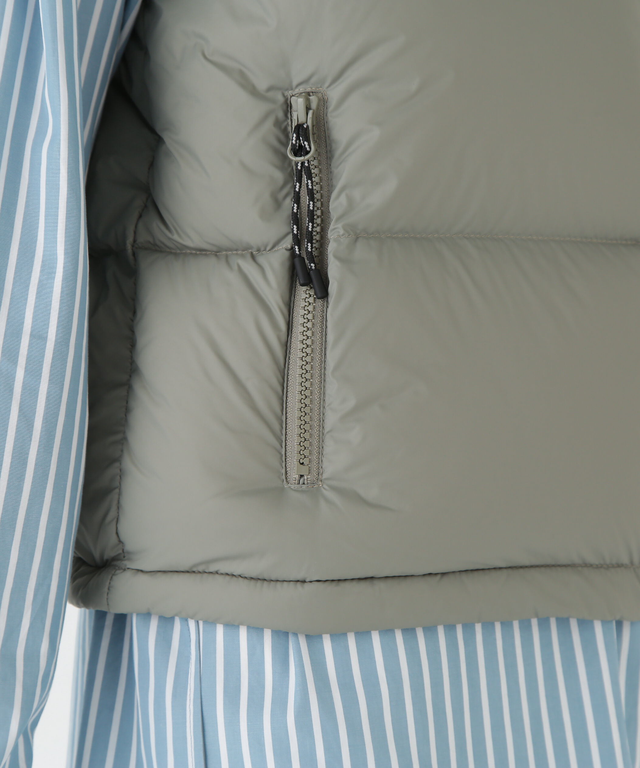  「◆ボリュームスタンドダウンベスト」|ブルゾン・スタジャン|