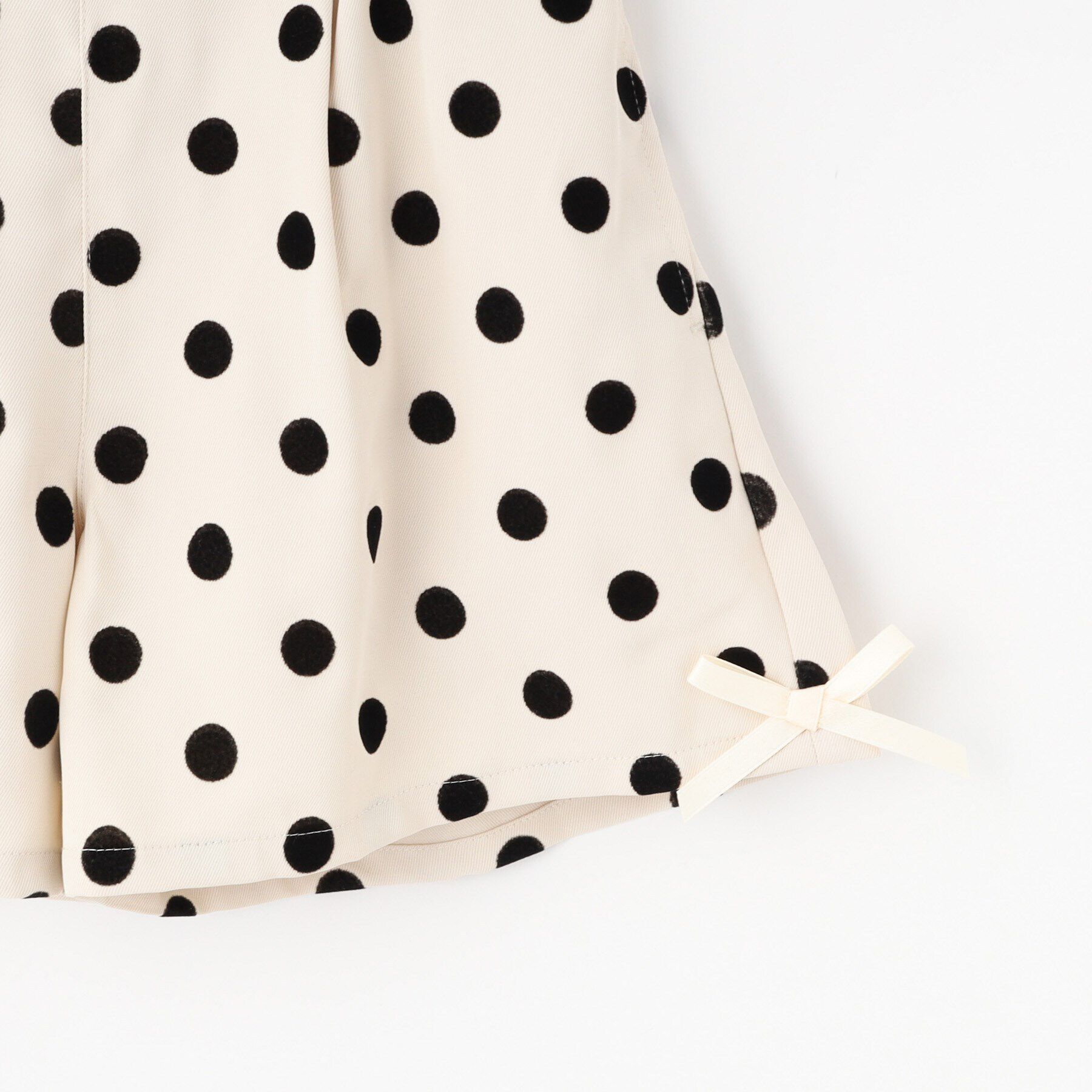 SHOO･LA･RUE「【100-140cm/プチセレ/セットアップ可】フロッキードットショートパンツ」|キュロット|