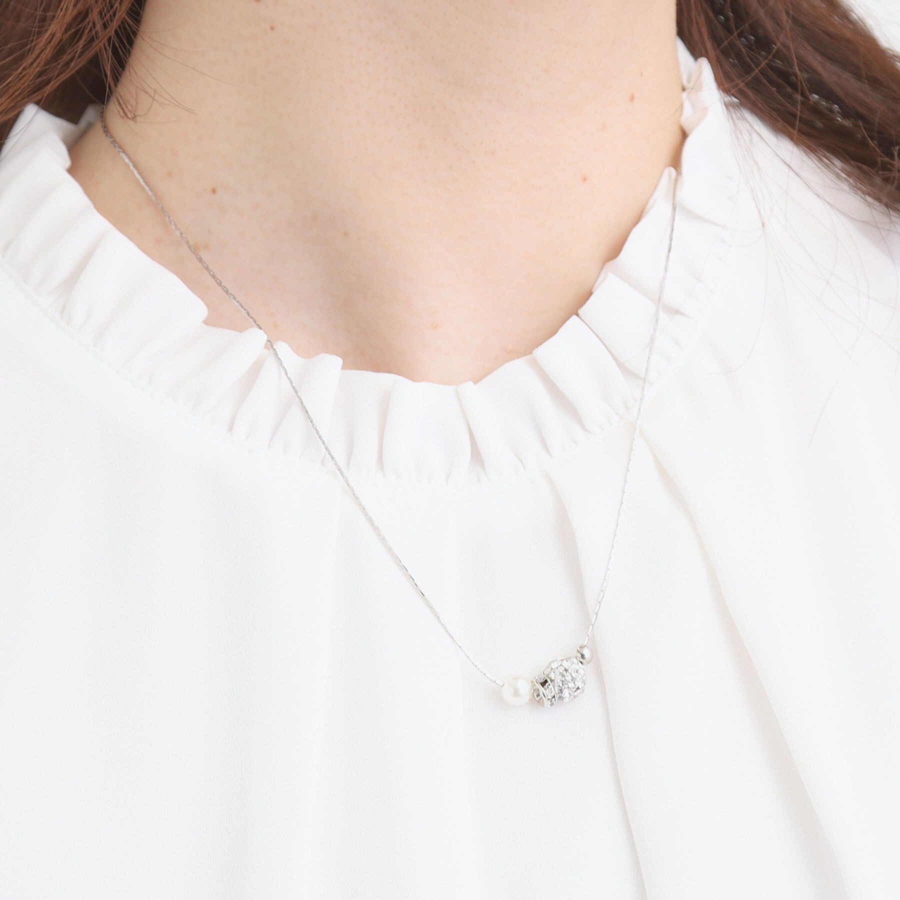 SHOO･LA･RUE「【セレモニー】ロンデルパヴェショートネックレス」|ネックレス|