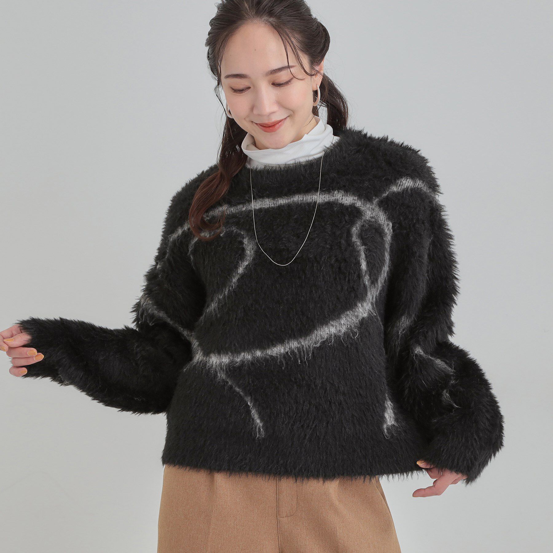 SHOO･LA･RUE「【選べる4柄】ふわふわ ロングフェザーニット」|ニット・セーター|ブラック(119)