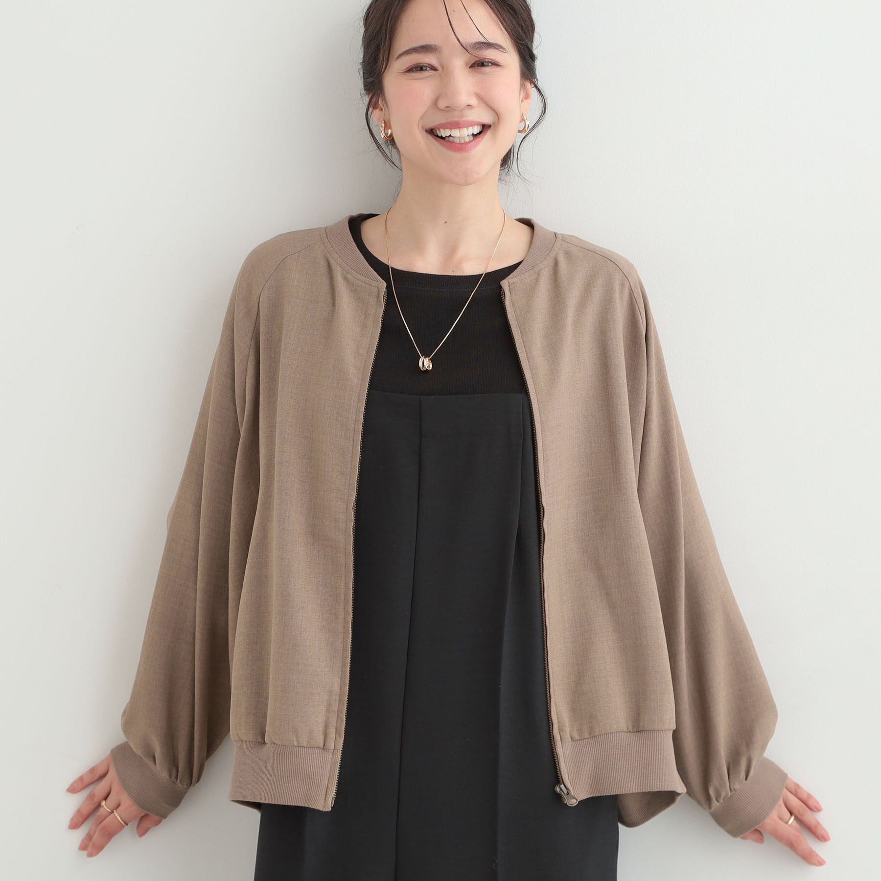 SHOO･LA･RUE「【洗濯機可/S-LL】さらっと快適　麻調ゆるリブブルゾン」|ブルゾン・スタジャン|キャメルブラウン(0