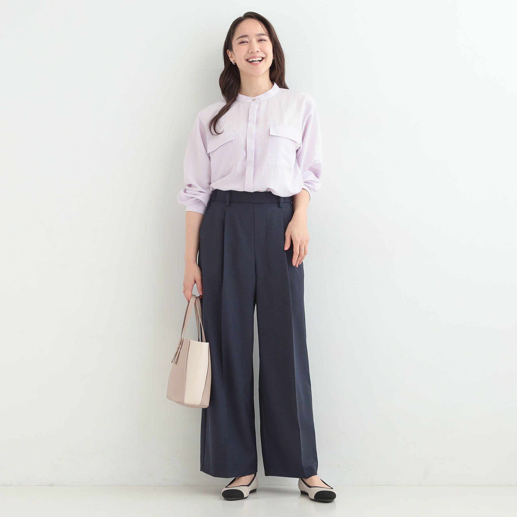 SHOO･LA･RUE「【イージーケア/S-LL/UV】きれいめにもラフにも　ダブルフラップポケットバンドカラーシャツ」|シャツ・ブラウス|