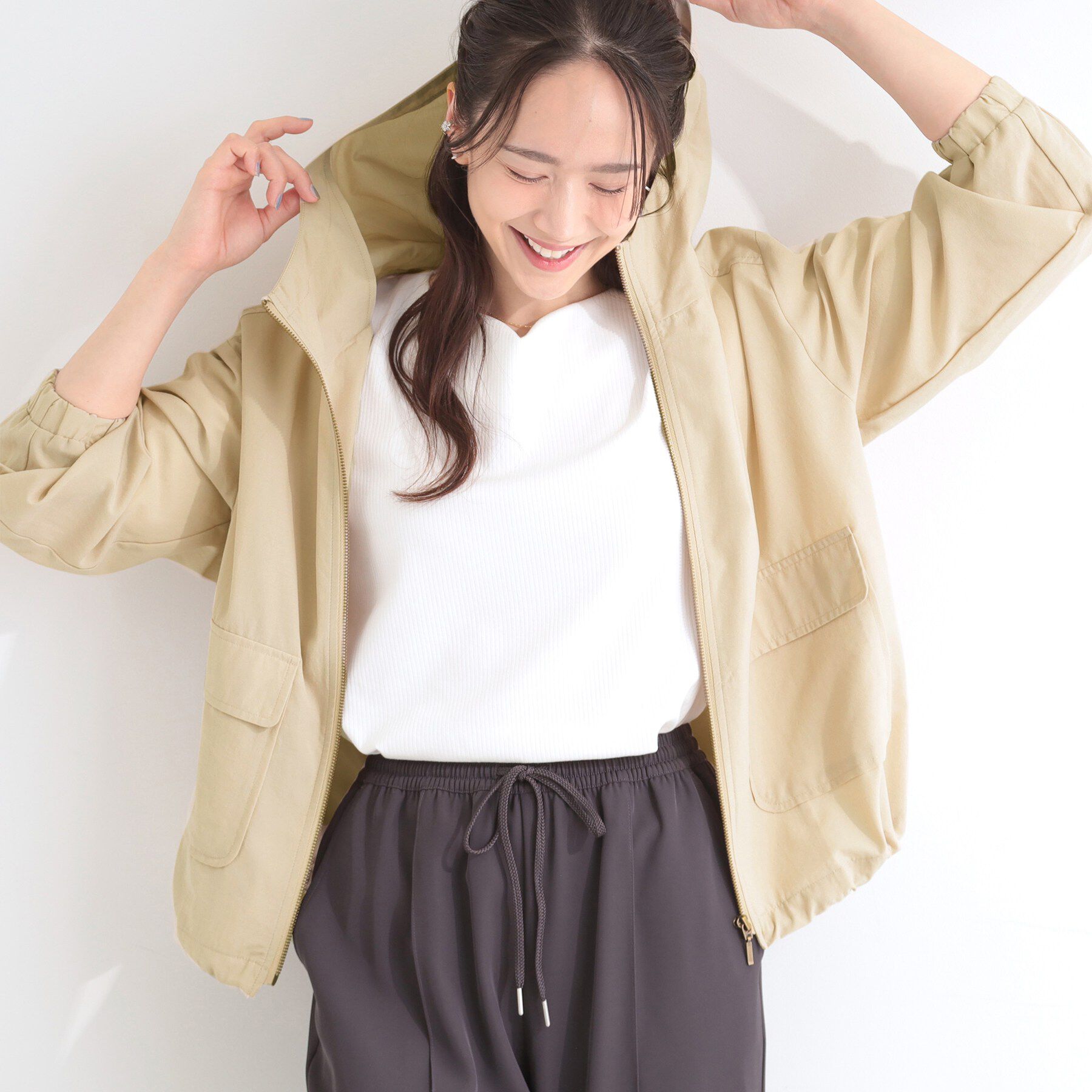 SHOO･LA･RUE「【UV】シアーフーディーブルゾン」|ブルゾン・スタジャン|ベージュ(052)