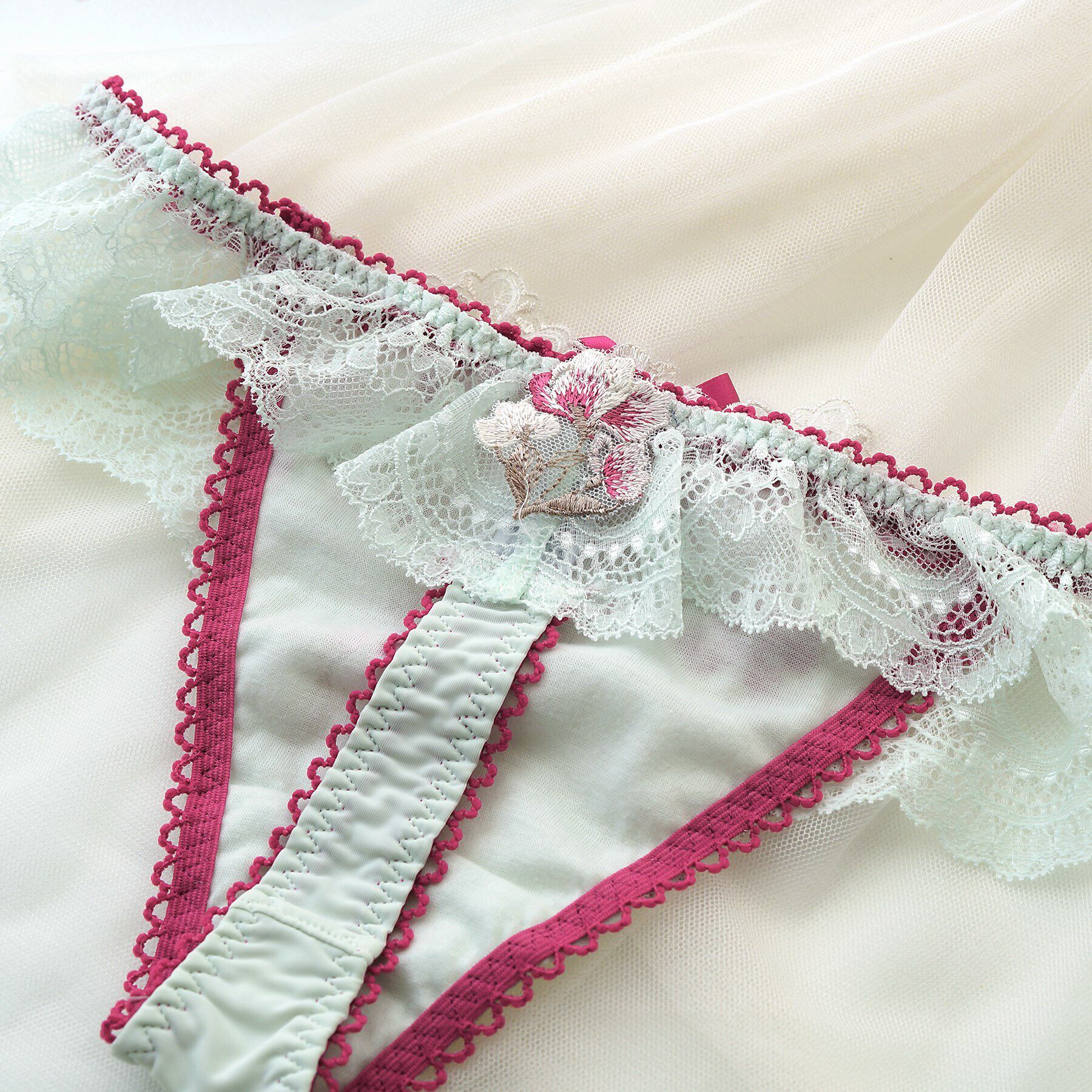 Risa Magli「イレーヌ Tバックショーツ」|インナー|