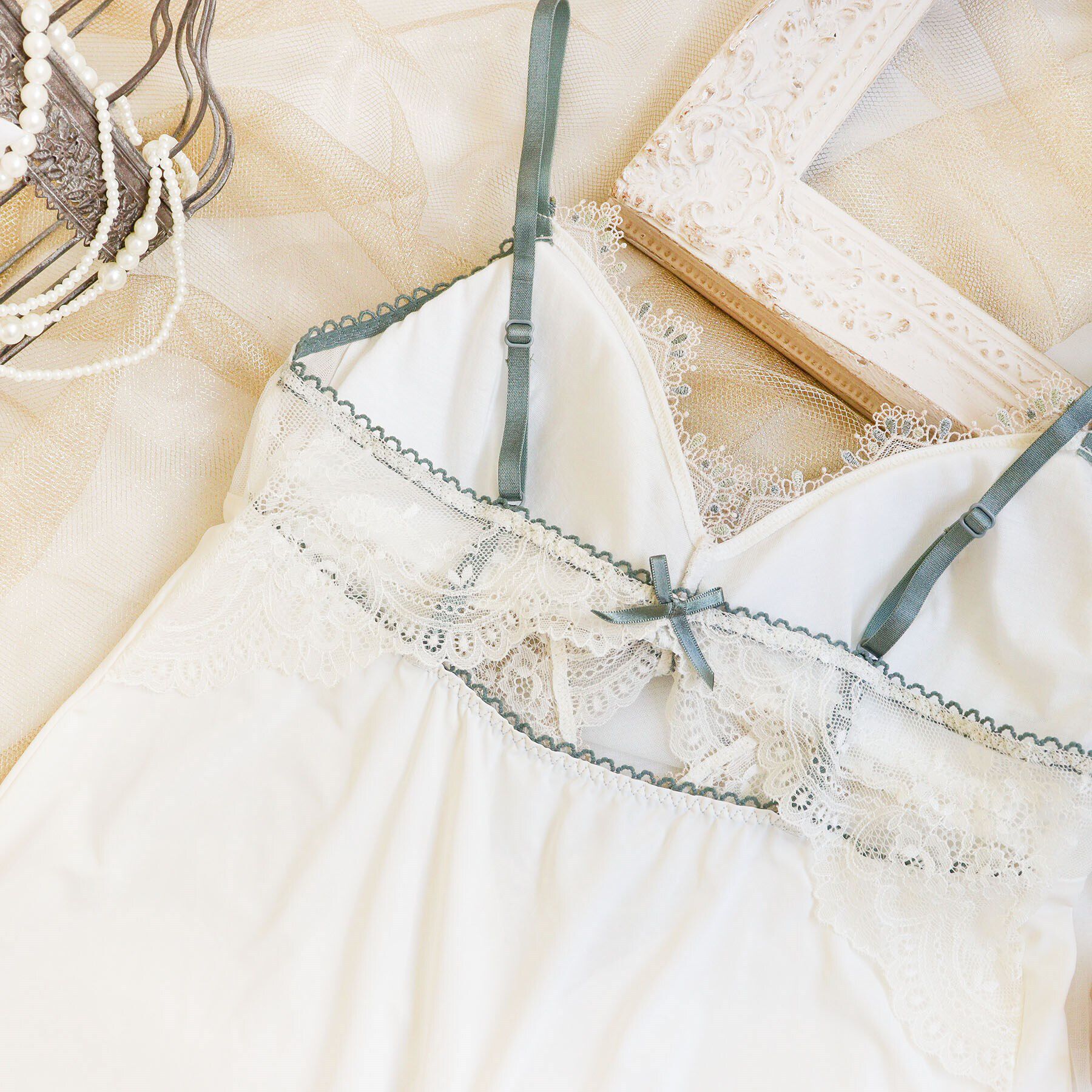 Risa Magli「シーラ カップ付スリップ」|キャミソール|