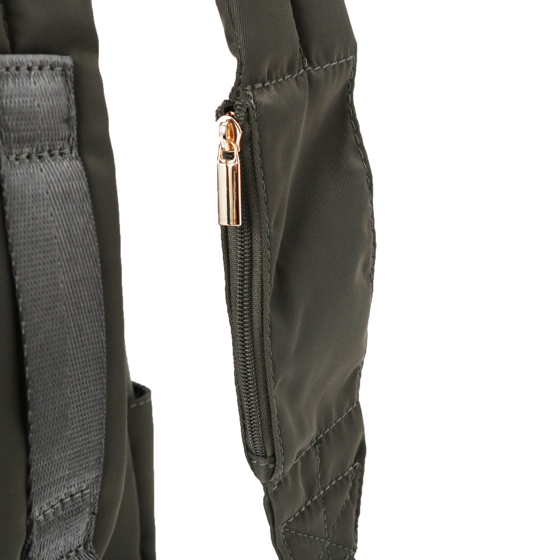 ITS&rsquo;DEMO「【A4／9ポケット】軽量撥水リュック」|リュック|