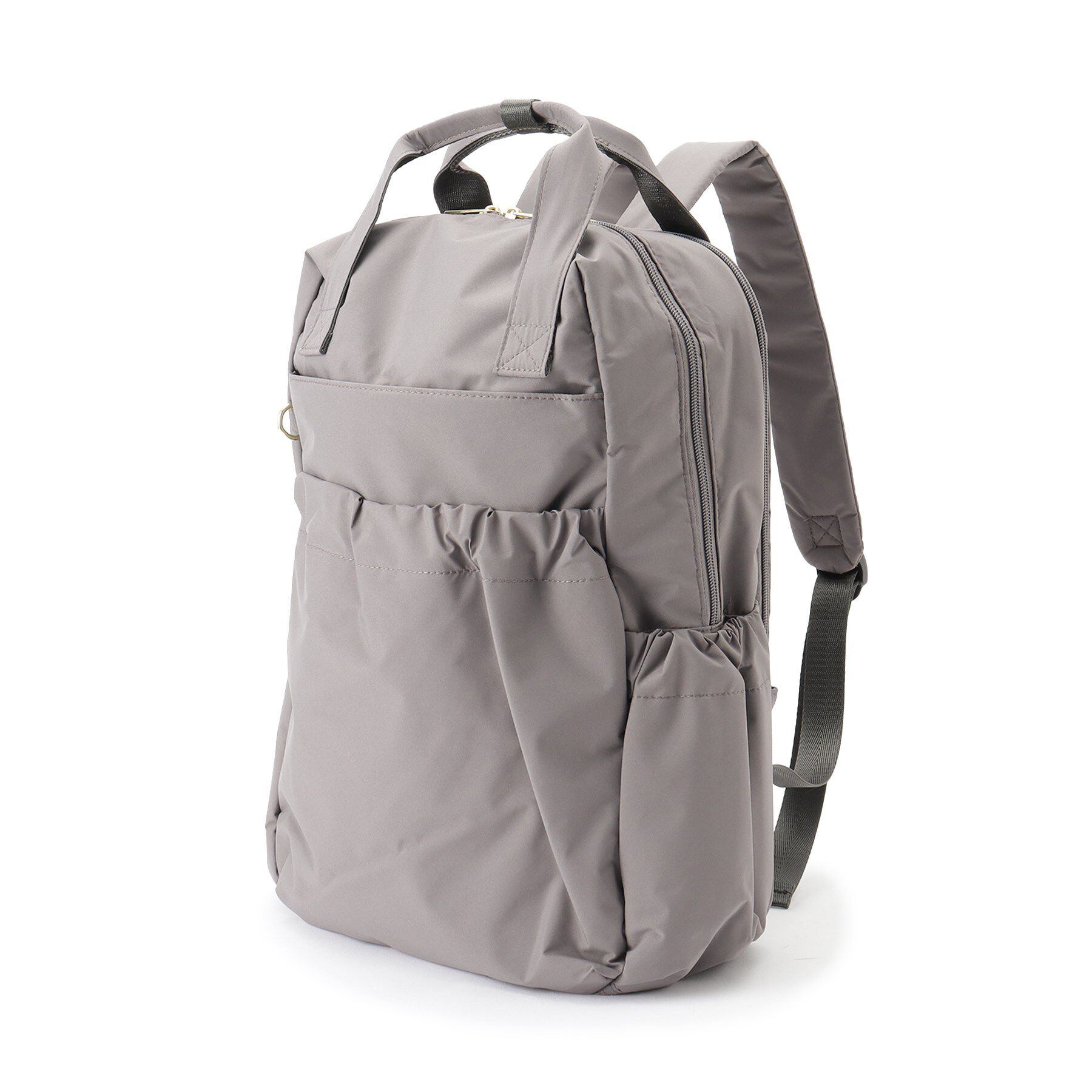 ITS&rsquo;DEMO「【A4／11ポケット】ふんわり軽量撥水リュック」|リュック|