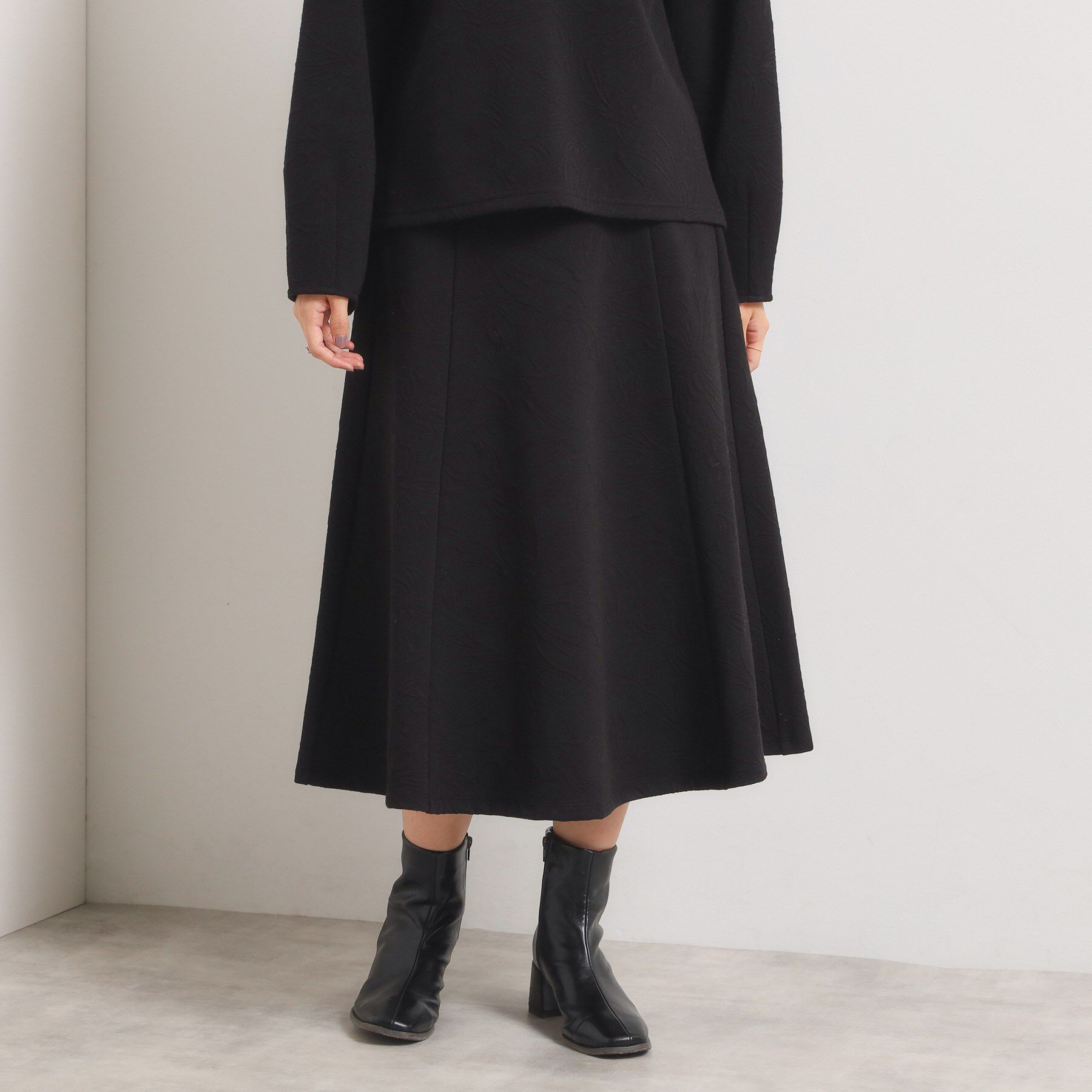 ITS&rsquo;DEMO「【手洗い可／セットアップ可】花柄ジャカードスカート」|スカート|ブラック(019)