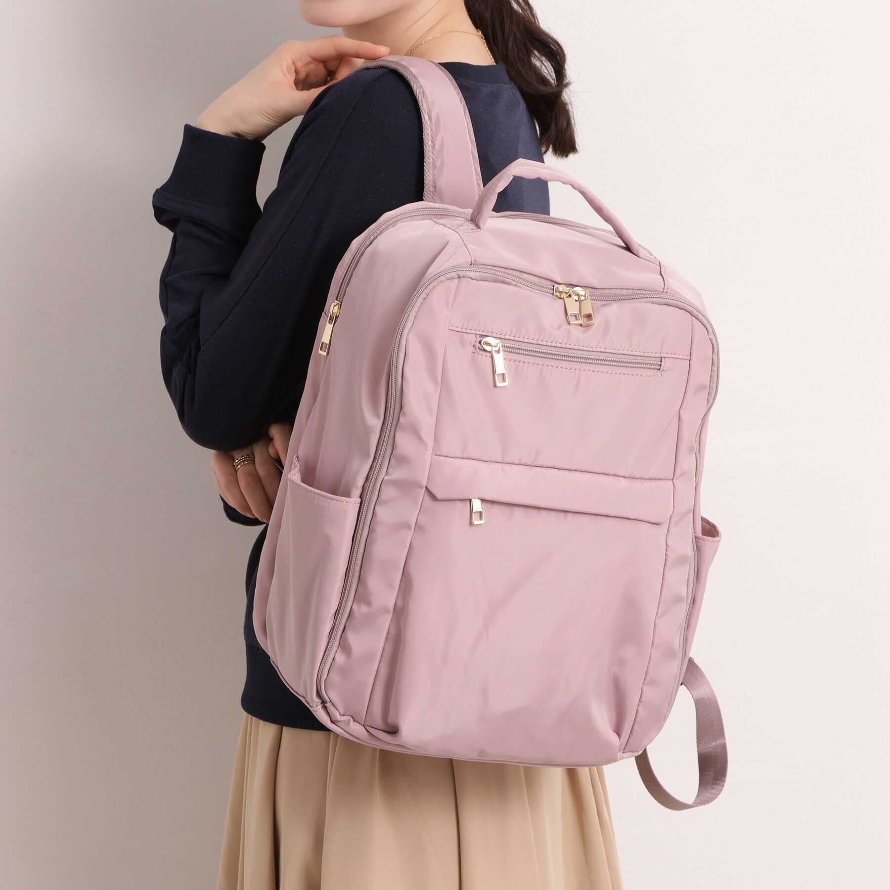 ITS&rsquo;DEMO「【12ポケット】ガバッとリュック」|リュック|ピンク(071)