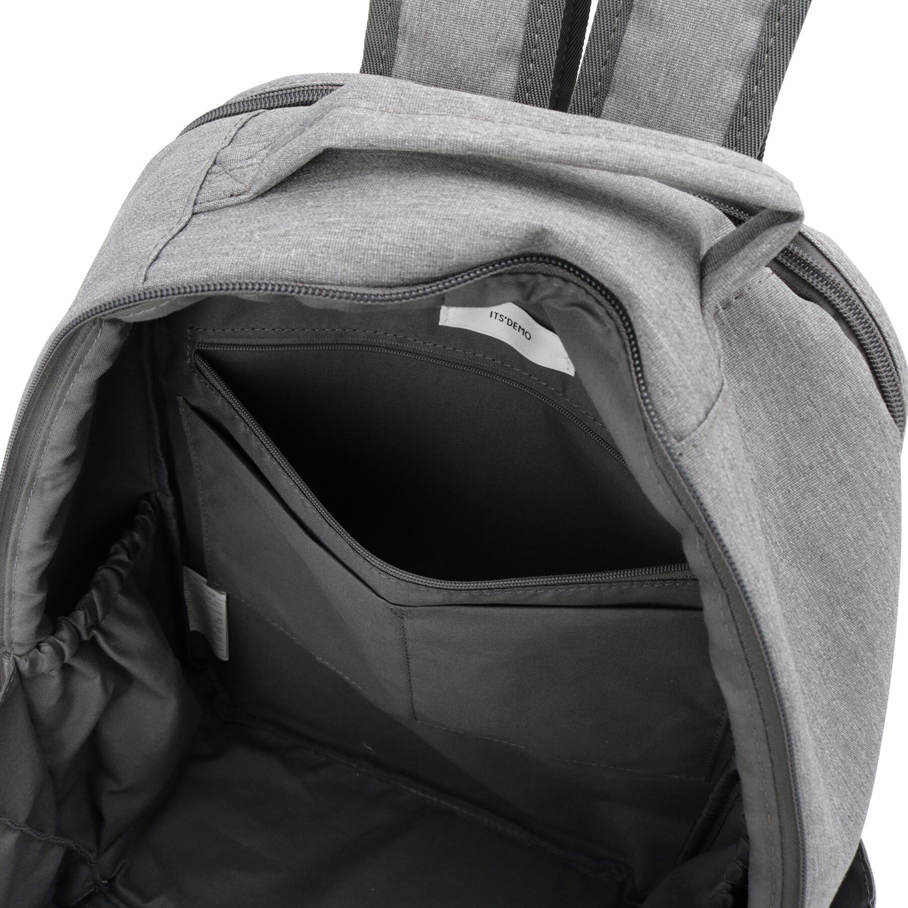 ITS&rsquo;DEMO「【12ポケット】ガバッとリュック」|リュック|