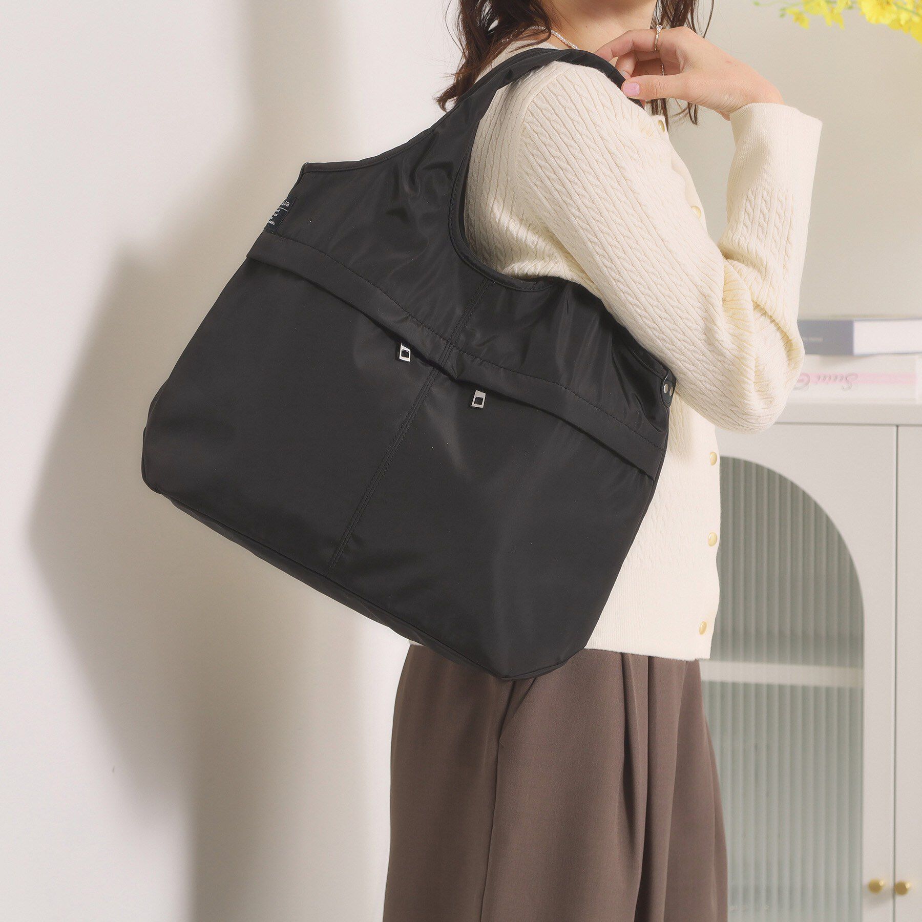 ITS&rsquo;DEMO「【防花粉／全6色】高密度バルーン10ポケットトート」|トートバッグ|ブラック(019)