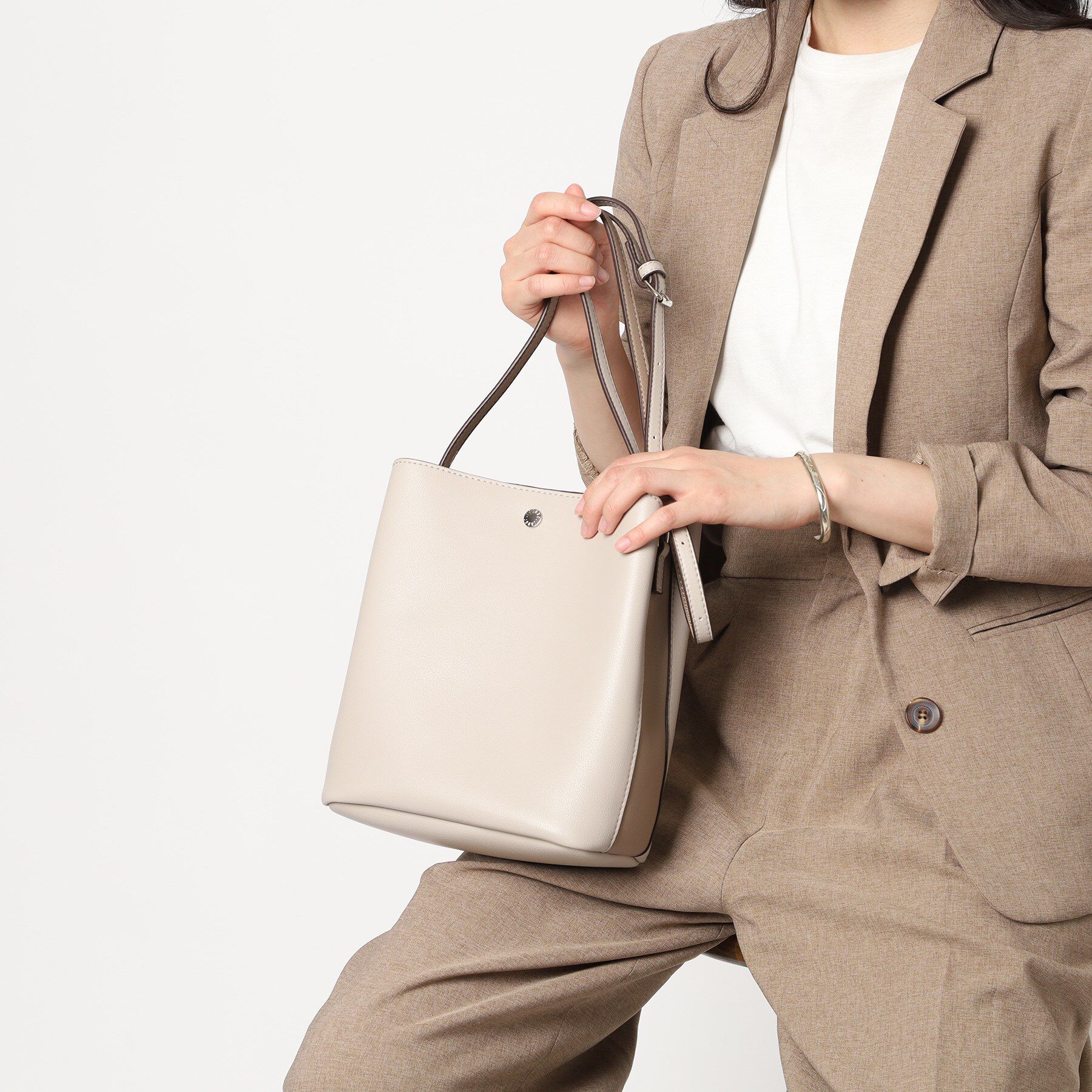 Ober Tashe「【かるいかばん】縦型ショルダーバッグ」|ショルダー・メッセンジャー|