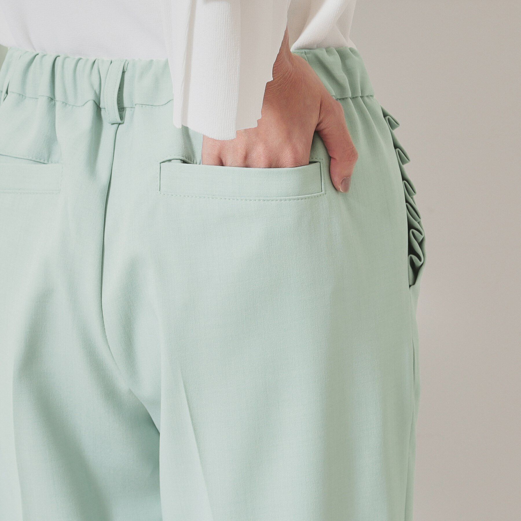 SunaUna「【ポケットフリル／大人フェミニン】テーパードパンツ」|その他|