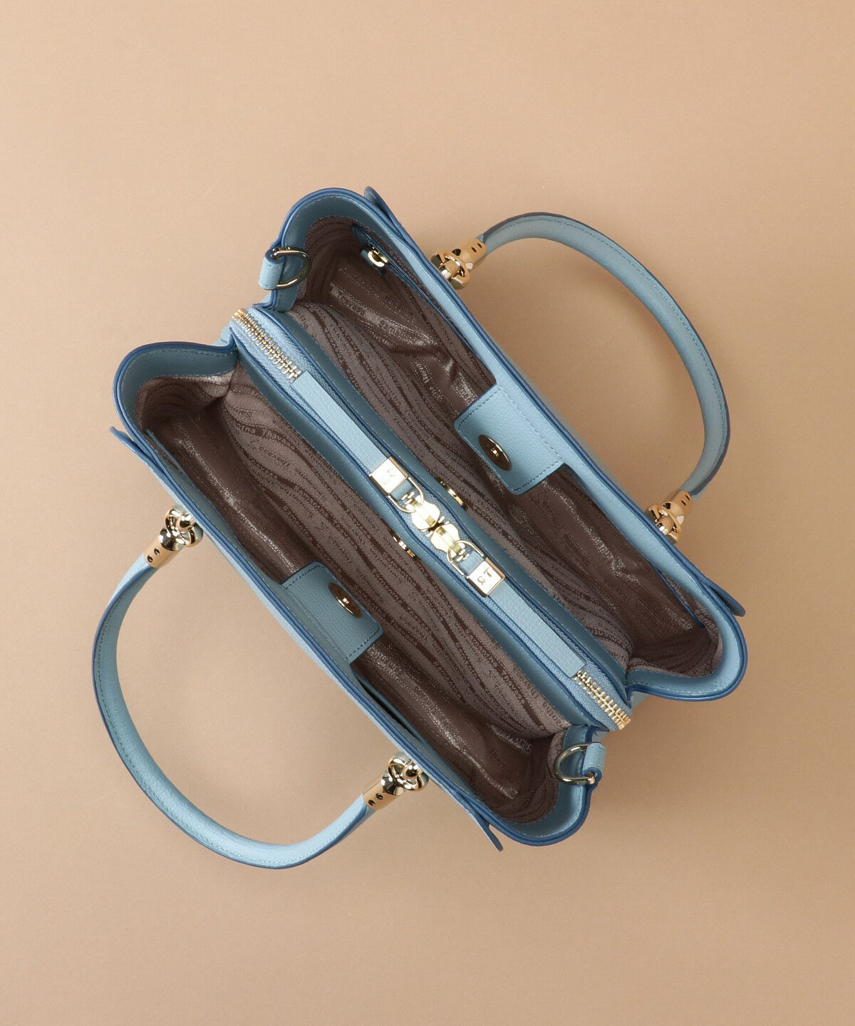 Samantha Thavasa「アベクトワ レザースクエアトートバッグ 小サイズ」|トートバッグ|