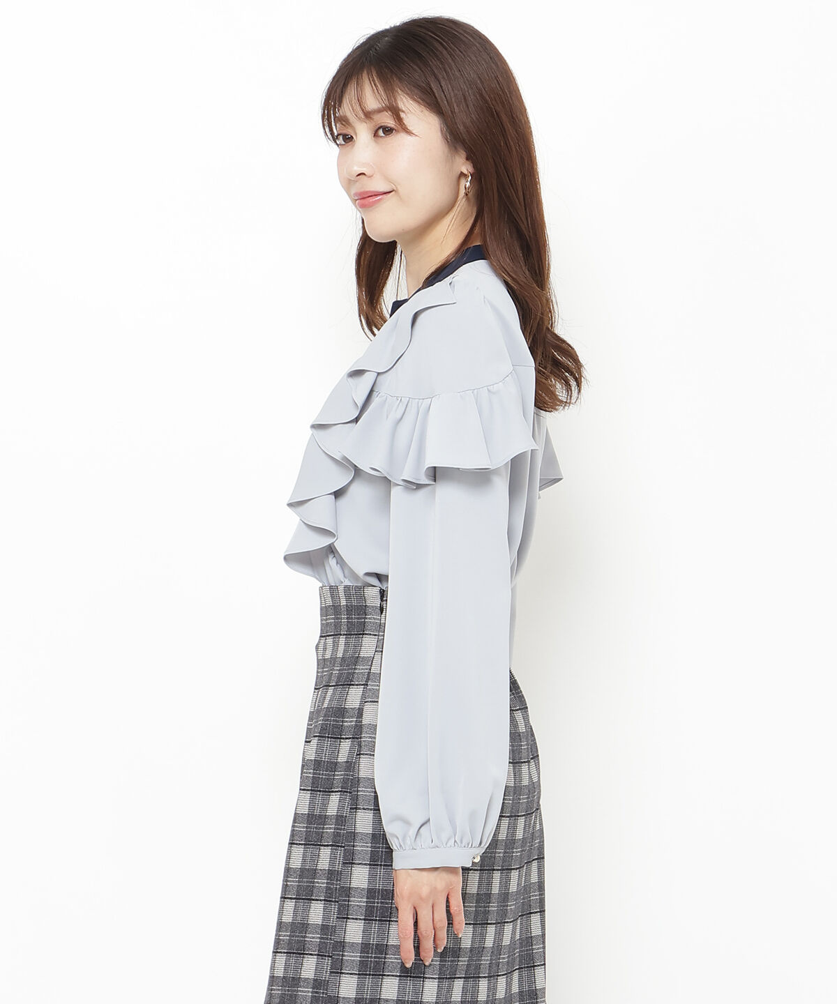 アンドクチュール「ダブルフリル配色ハイカラーブラウス」|シャツ・ブラウス|