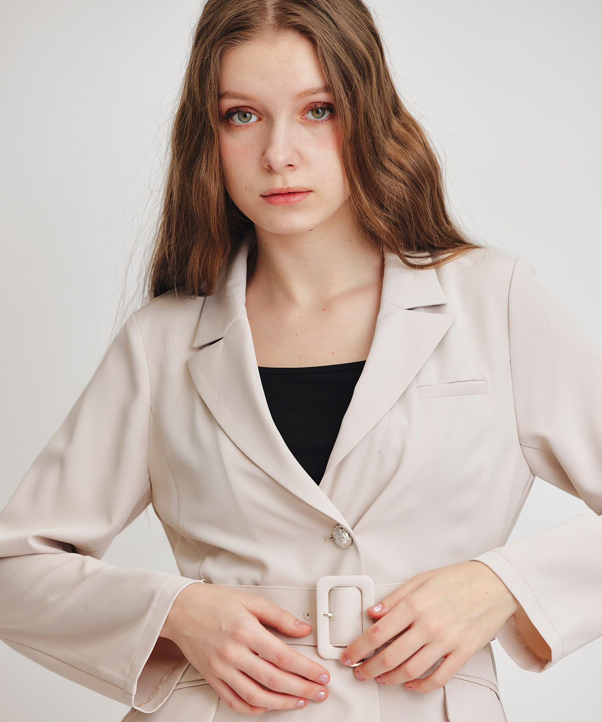 REDYAZEL「アイシーカラーウエストマークベルトテーラードジャケット」|テーラードジャケット|